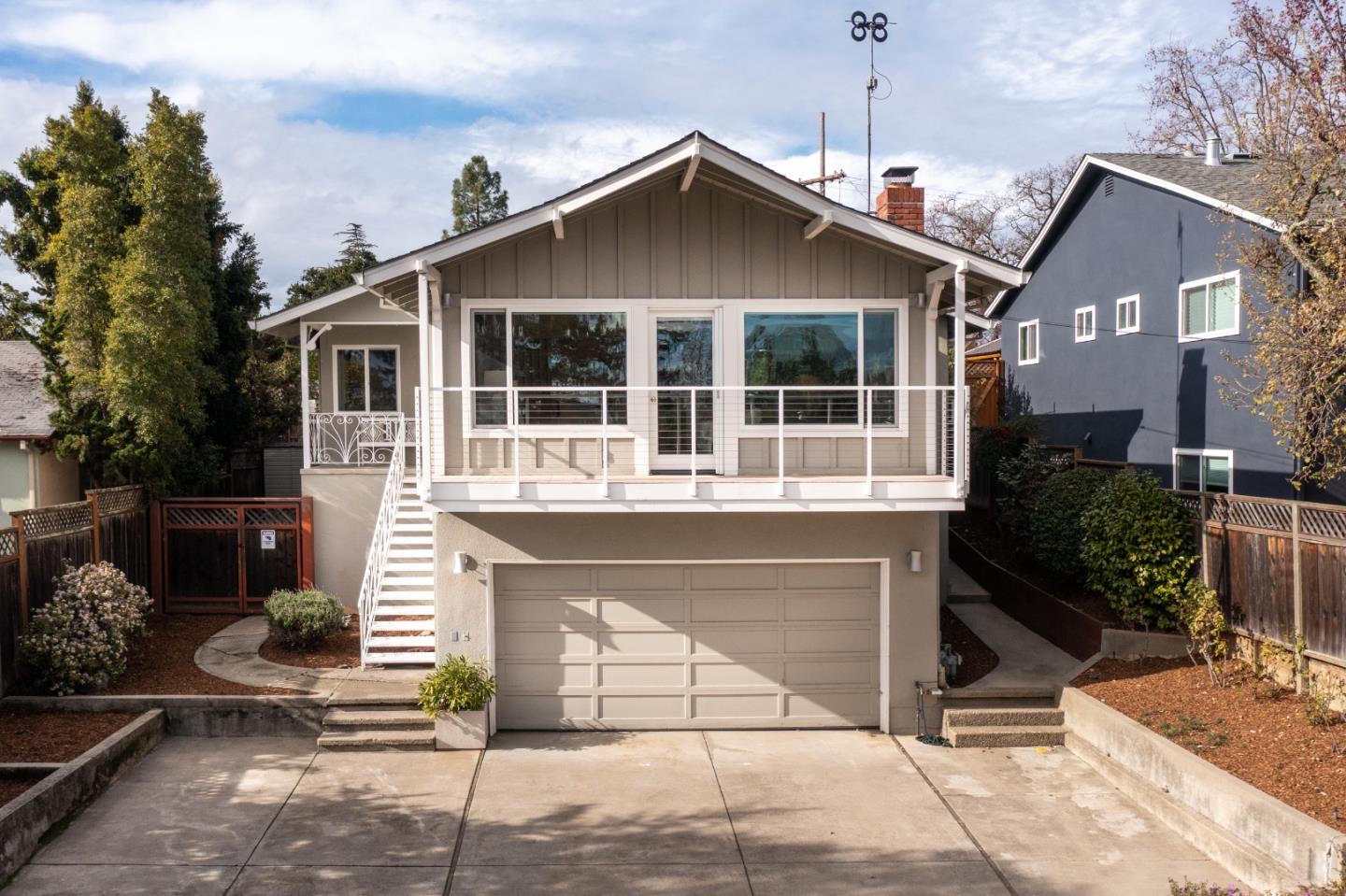 Neighborhood Neighborhood-28