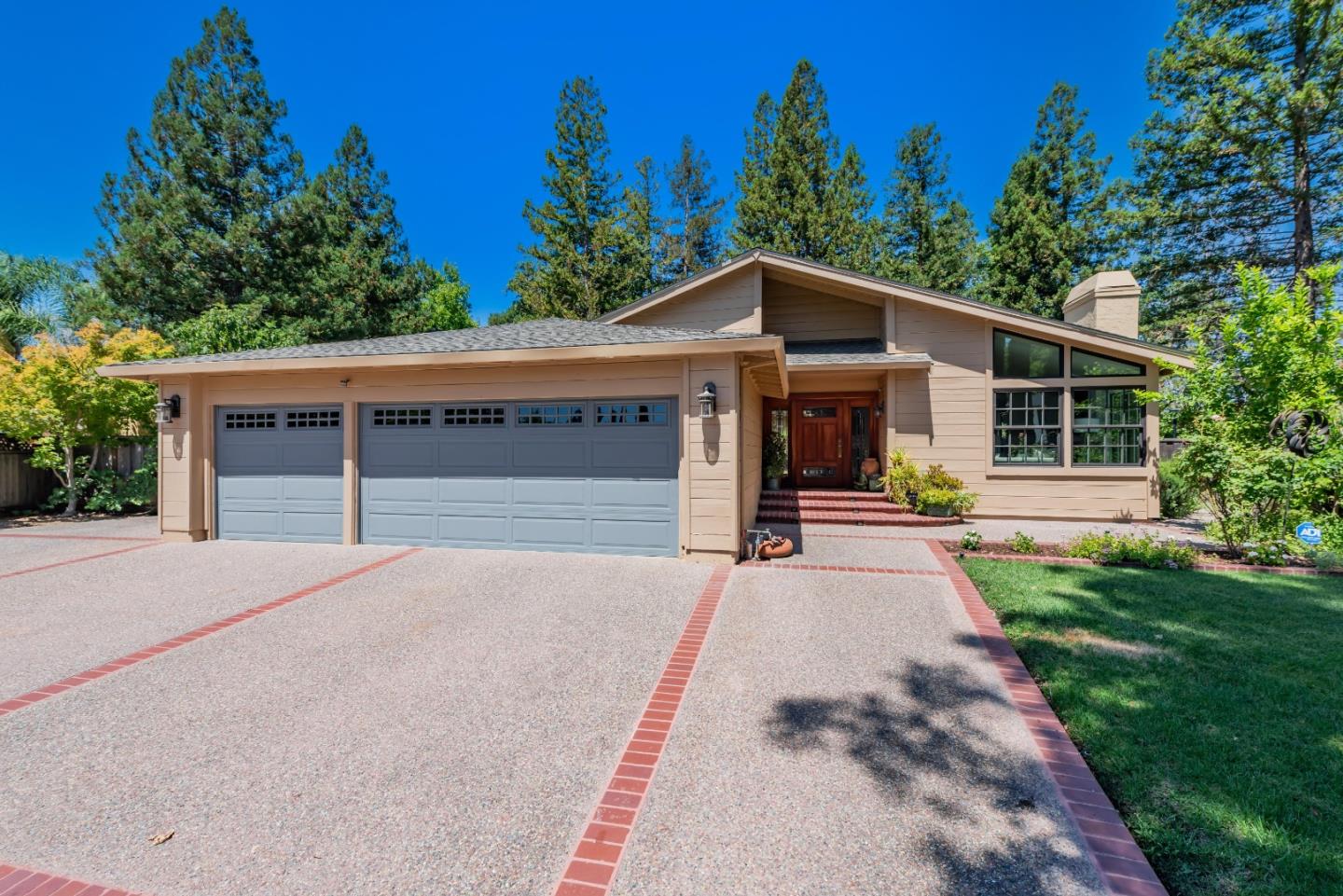 Neighborhood Neighborhood-17