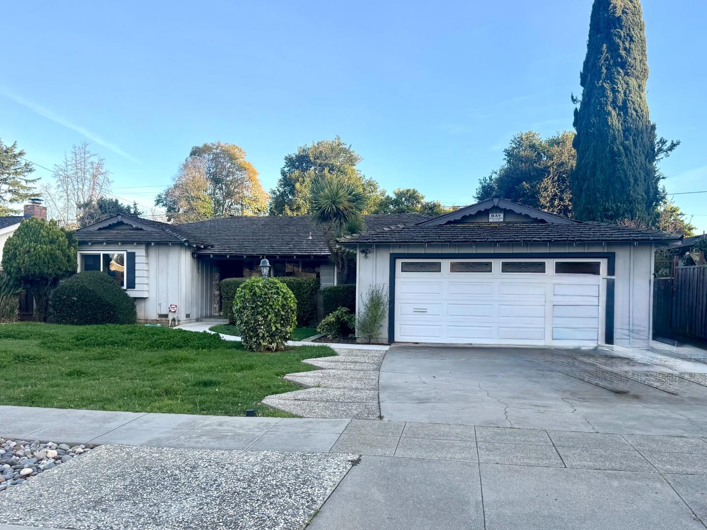 Neighborhood Neighborhood-99