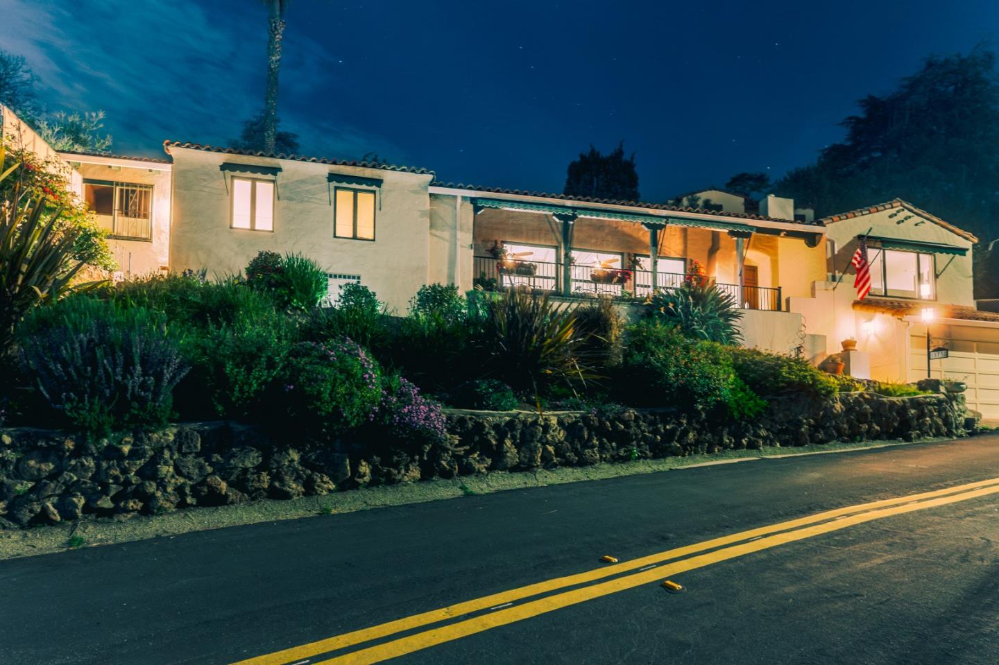 Neighborhood-29