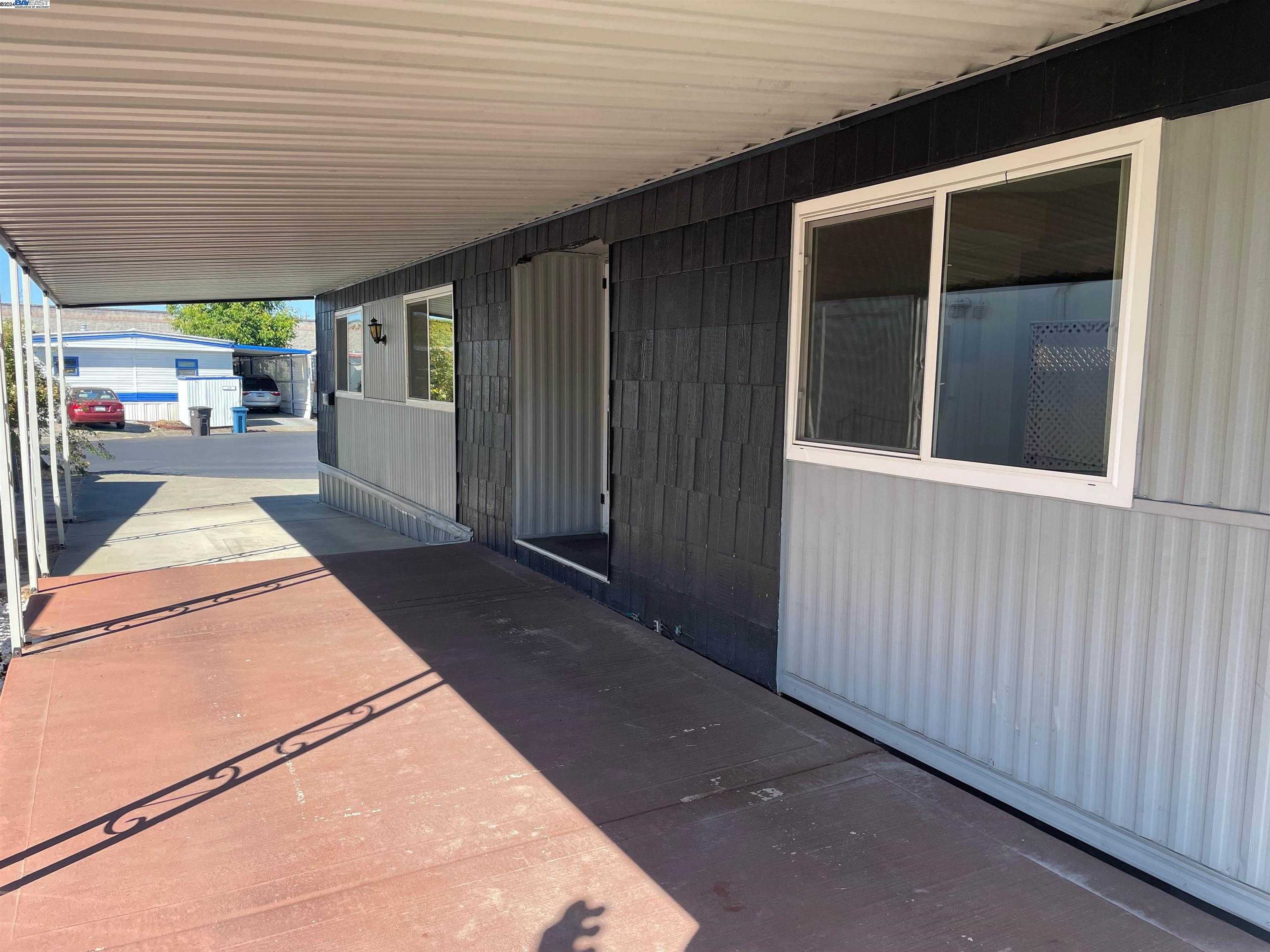 Neighborhood Neighborhood-18