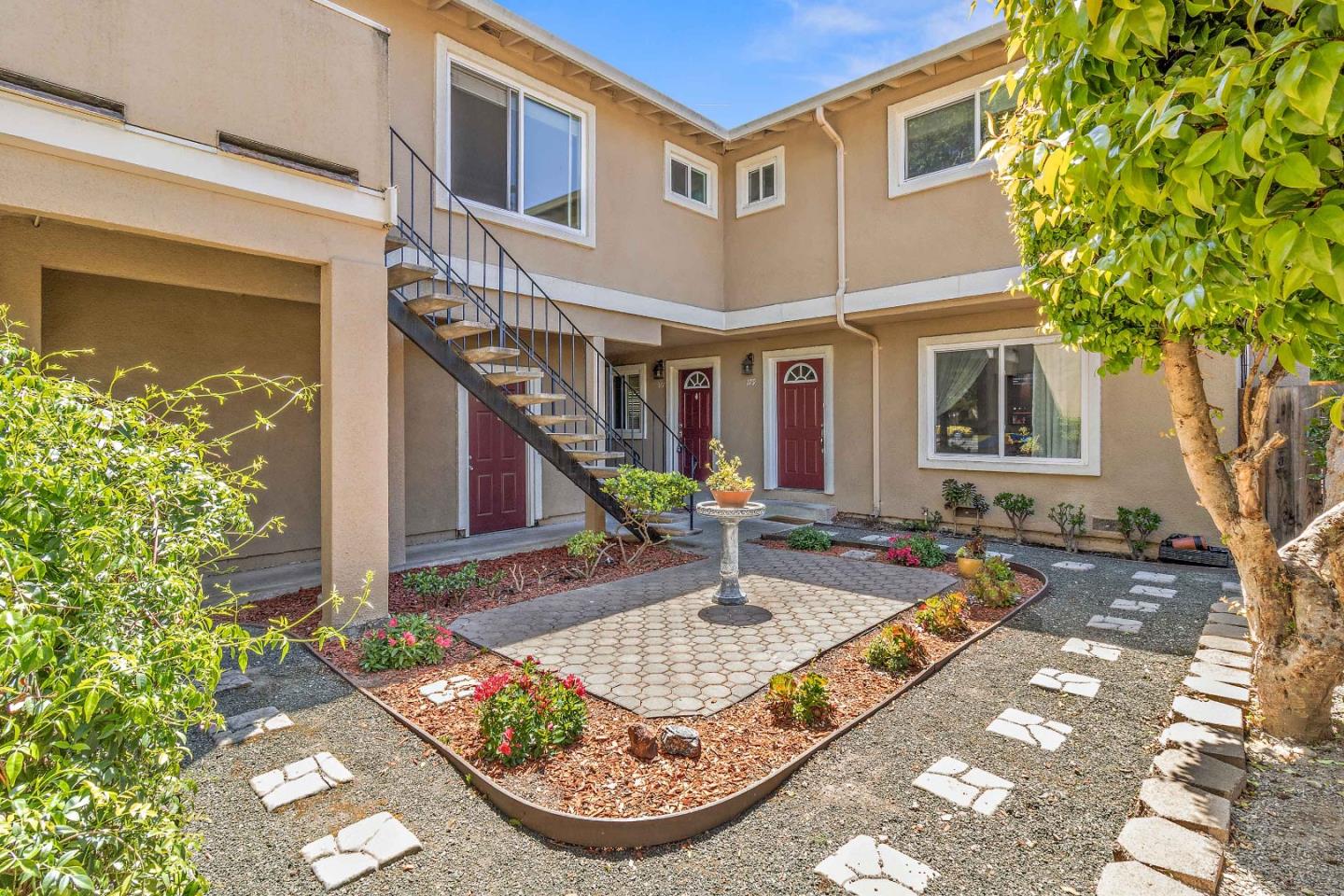 Neighborhood Neighborhood-44