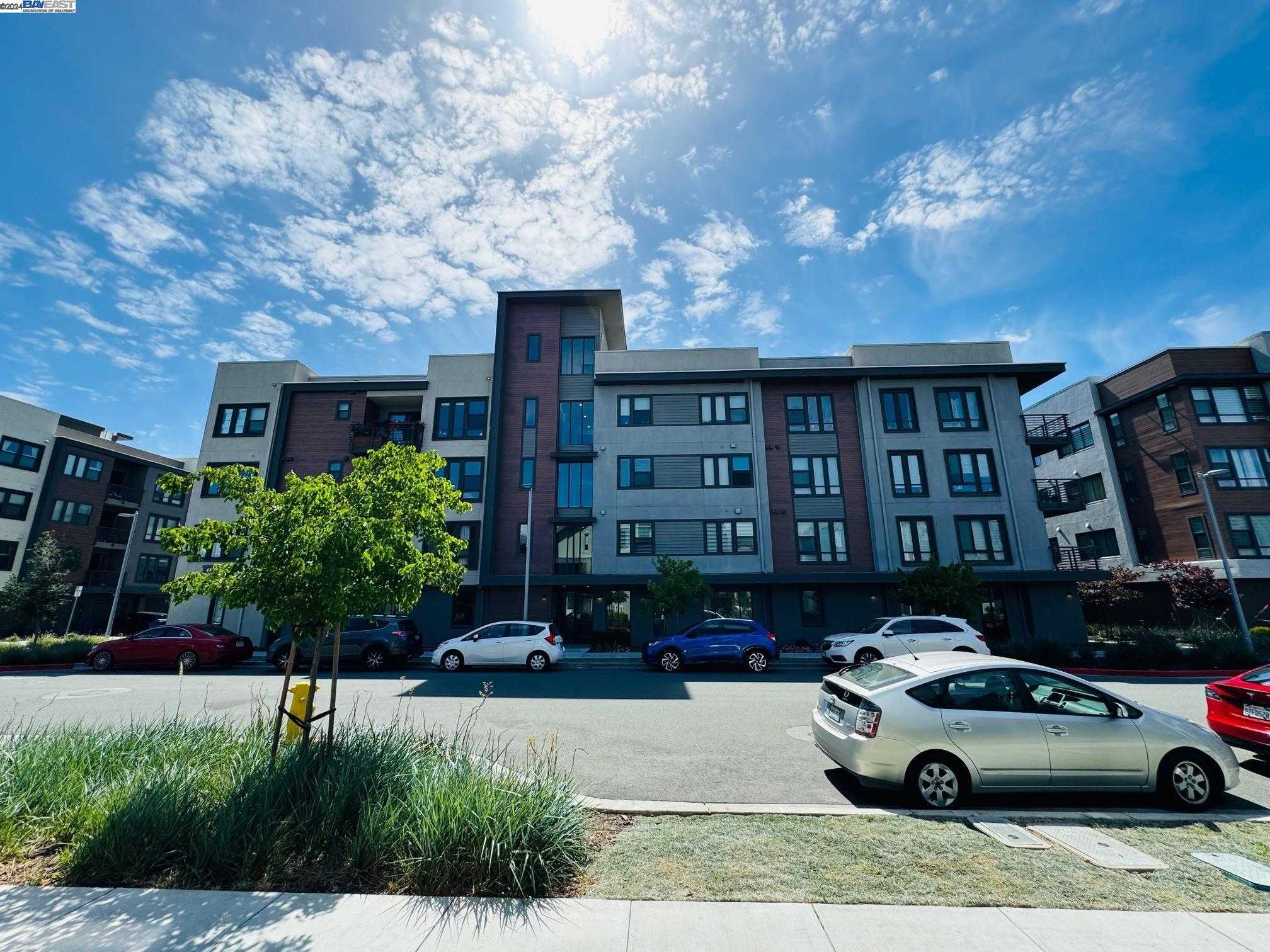 Neighborhood Neighborhood-7