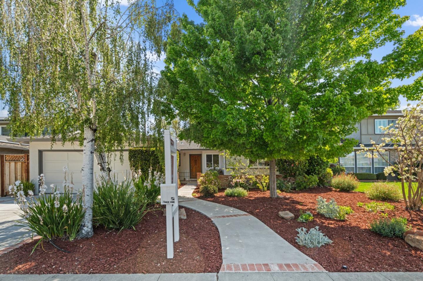 Neighborhood Neighborhood-4