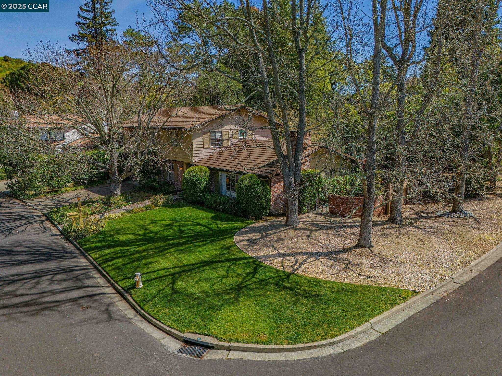 Neighborhood Neighborhood-23