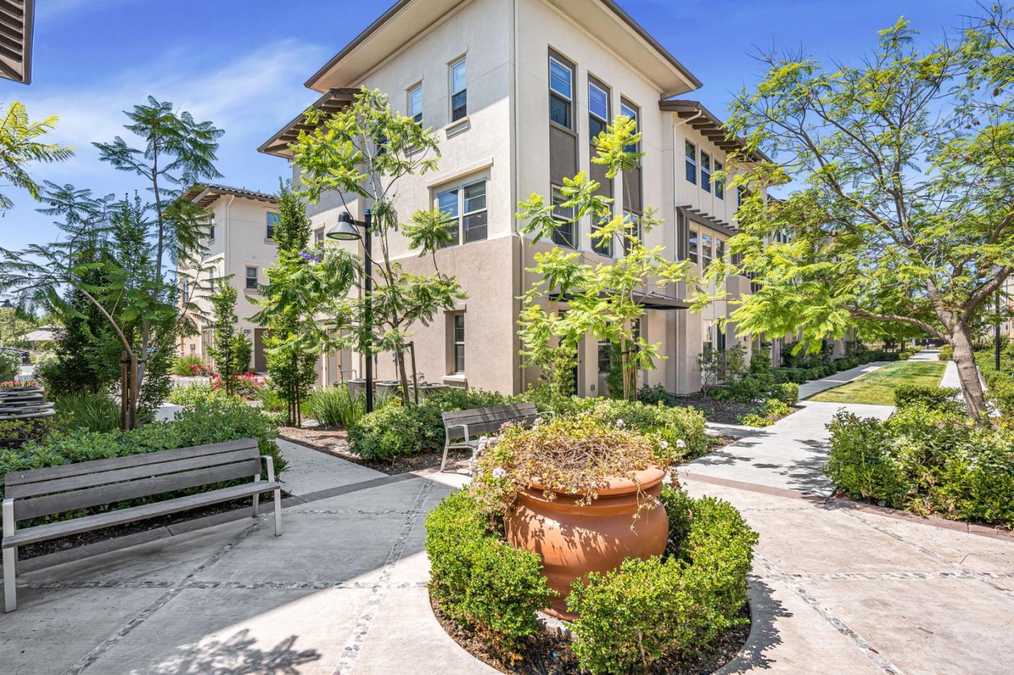 Neighborhood Neighborhood-39