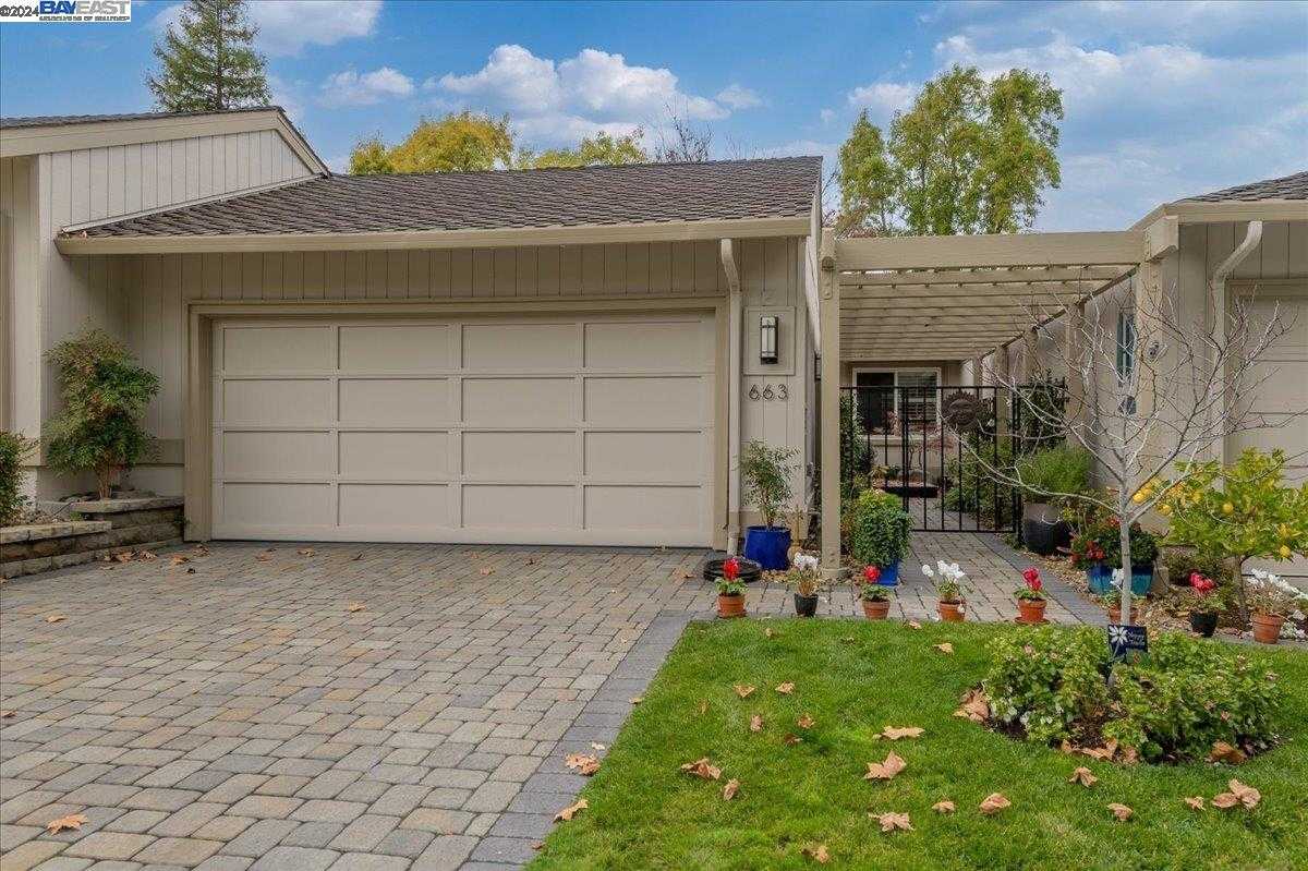 Neighborhood Neighborhood-18