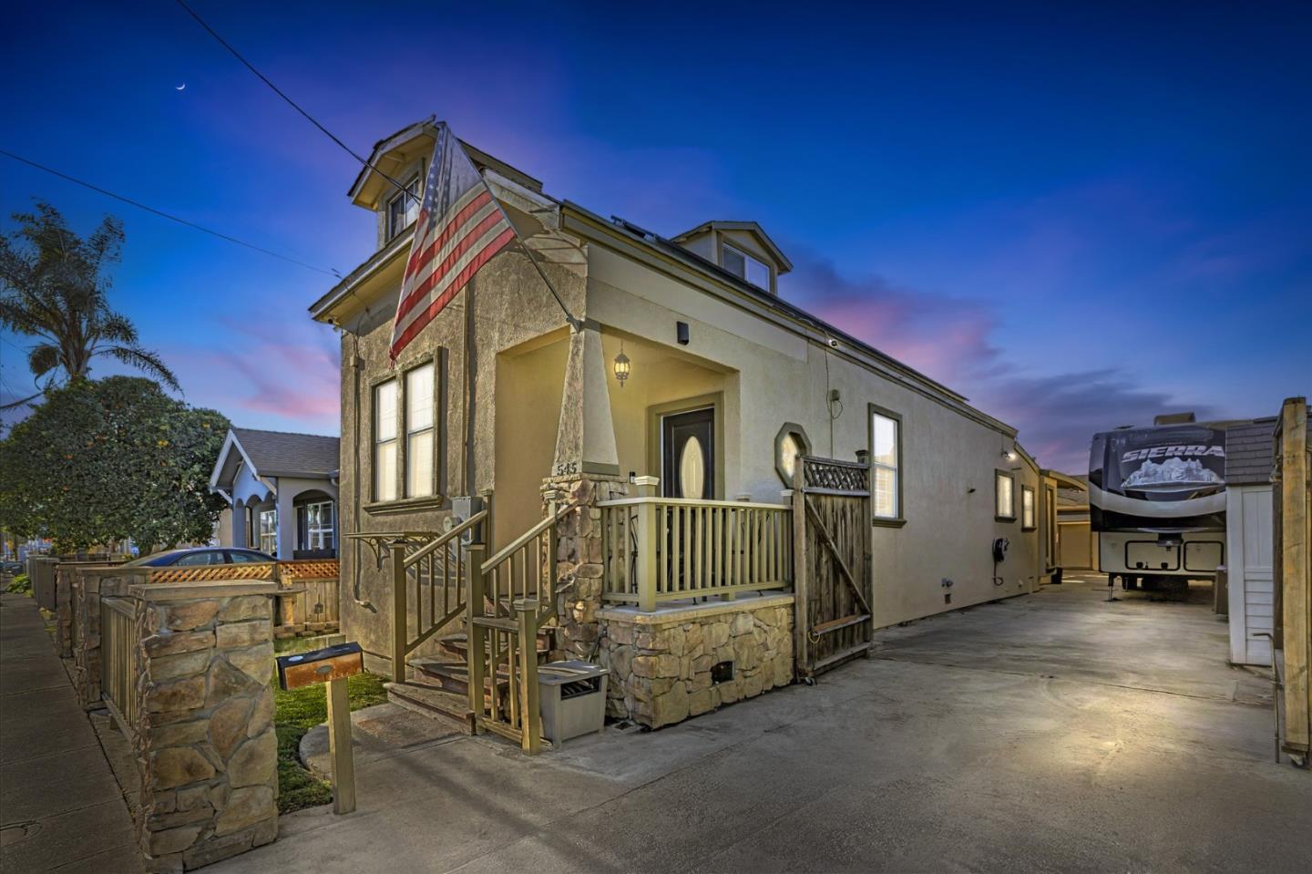 Neighborhood Neighborhood-34