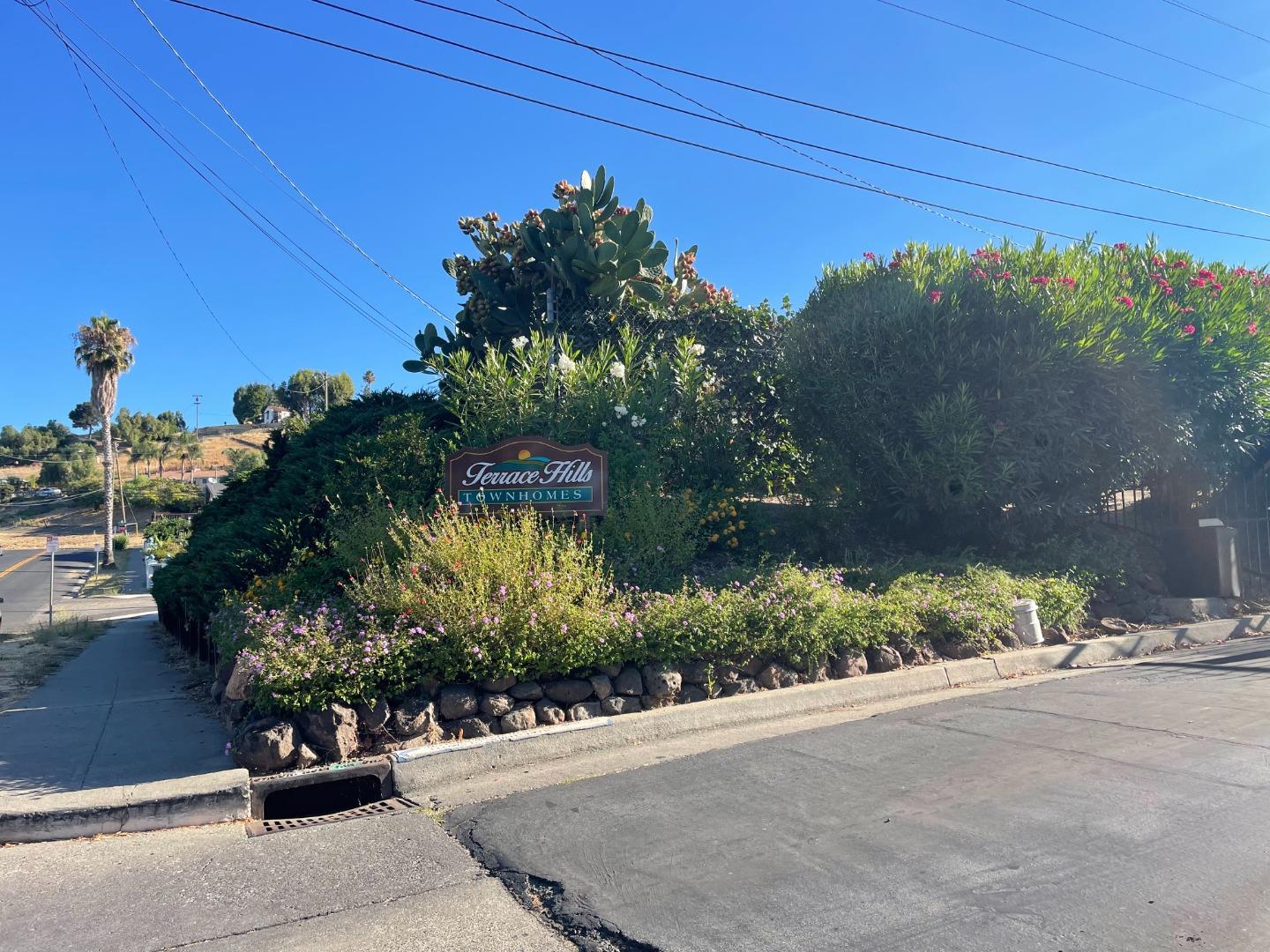 Neighborhood Neighborhood-7