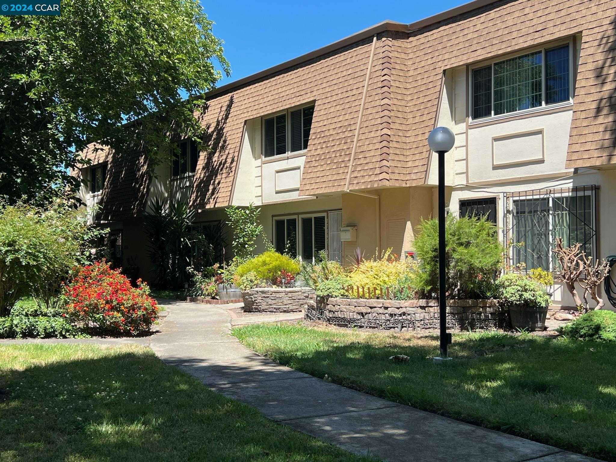 Neighborhood Neighborhood-14