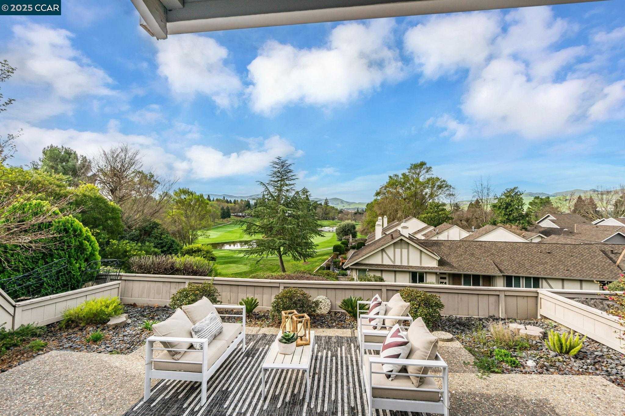 Neighborhood Neighborhood-32