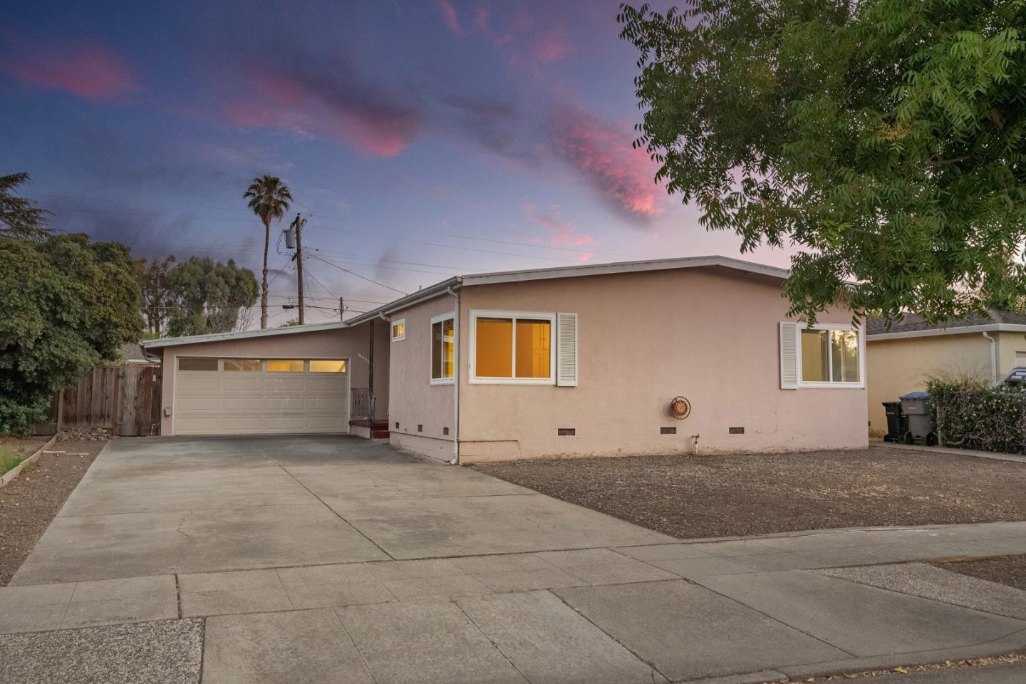 Neighborhood Neighborhood-77