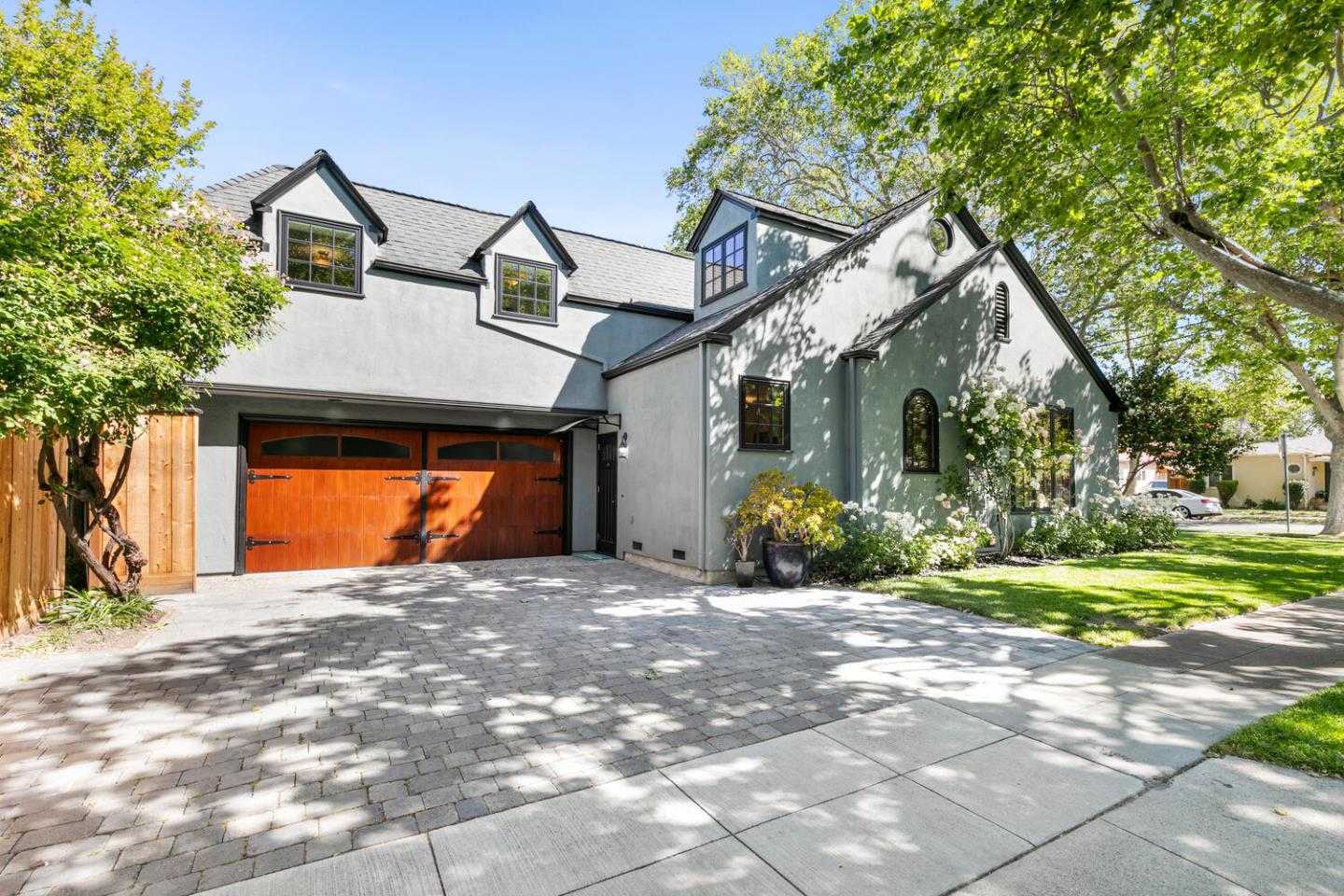 Neighborhood Neighborhood-5