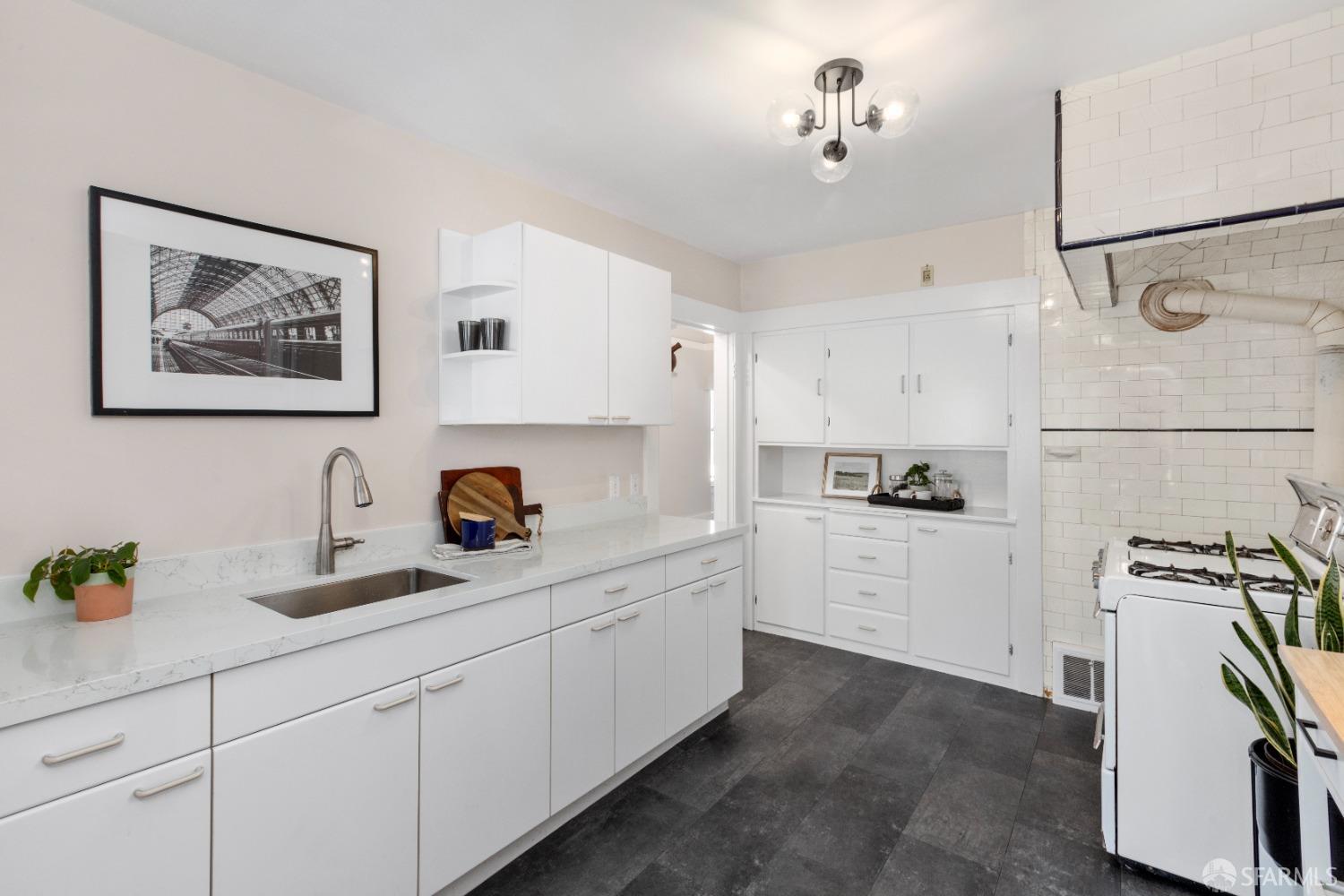 Neighborhood Neighborhood-30