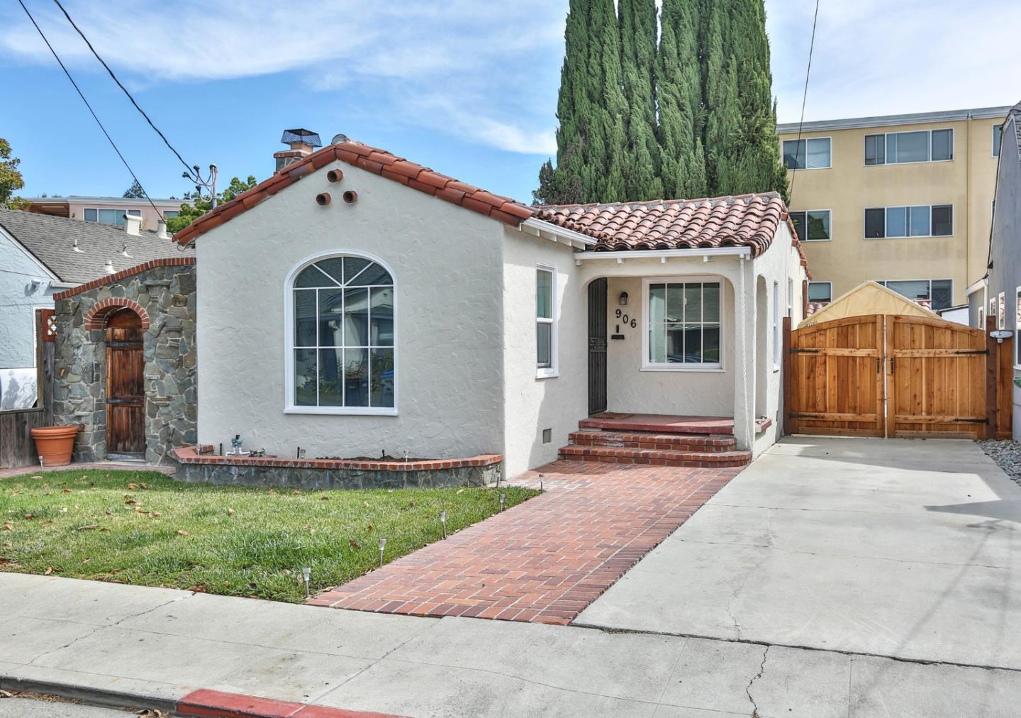 Neighborhood Neighborhood-34