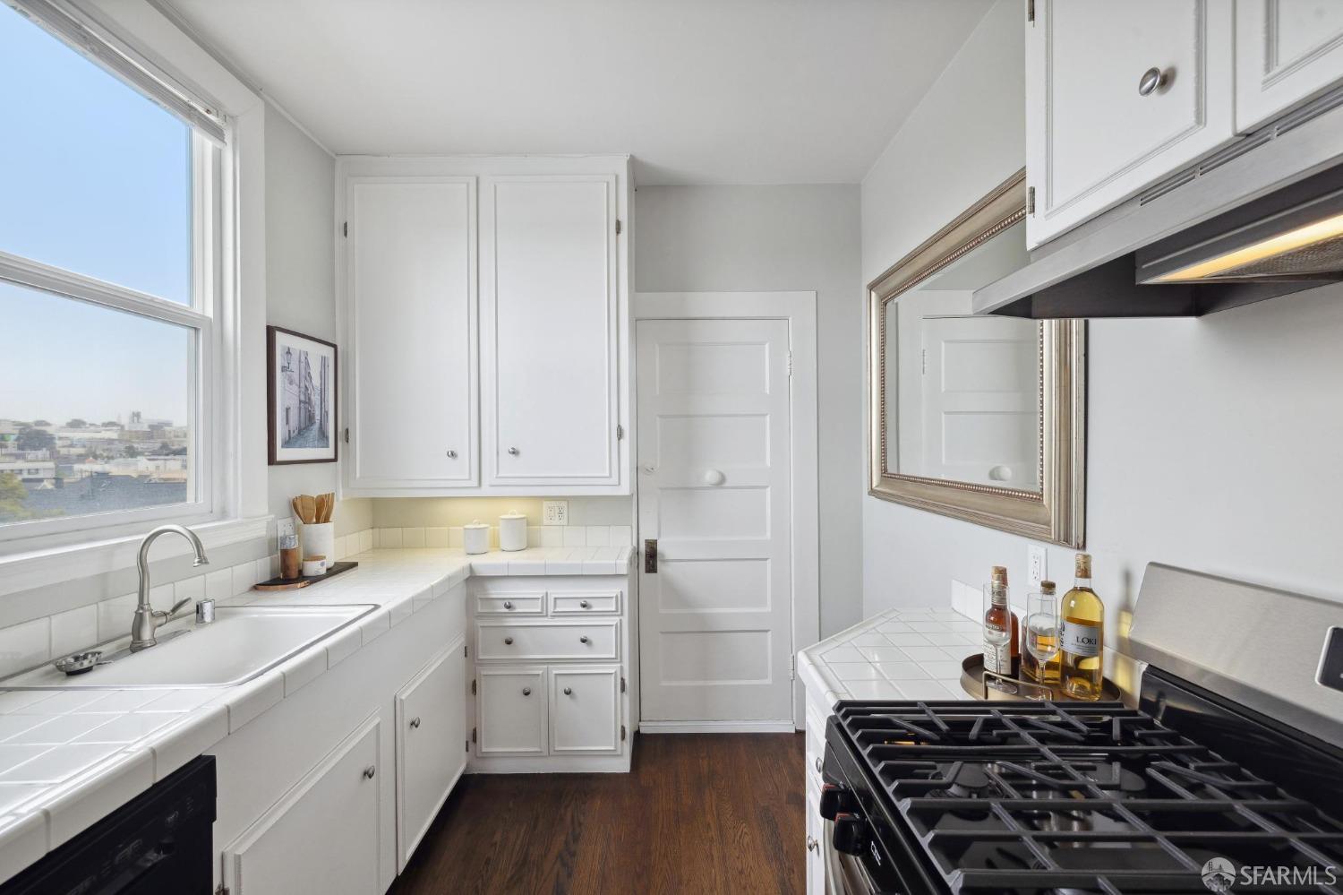 Neighborhood Neighborhood-7