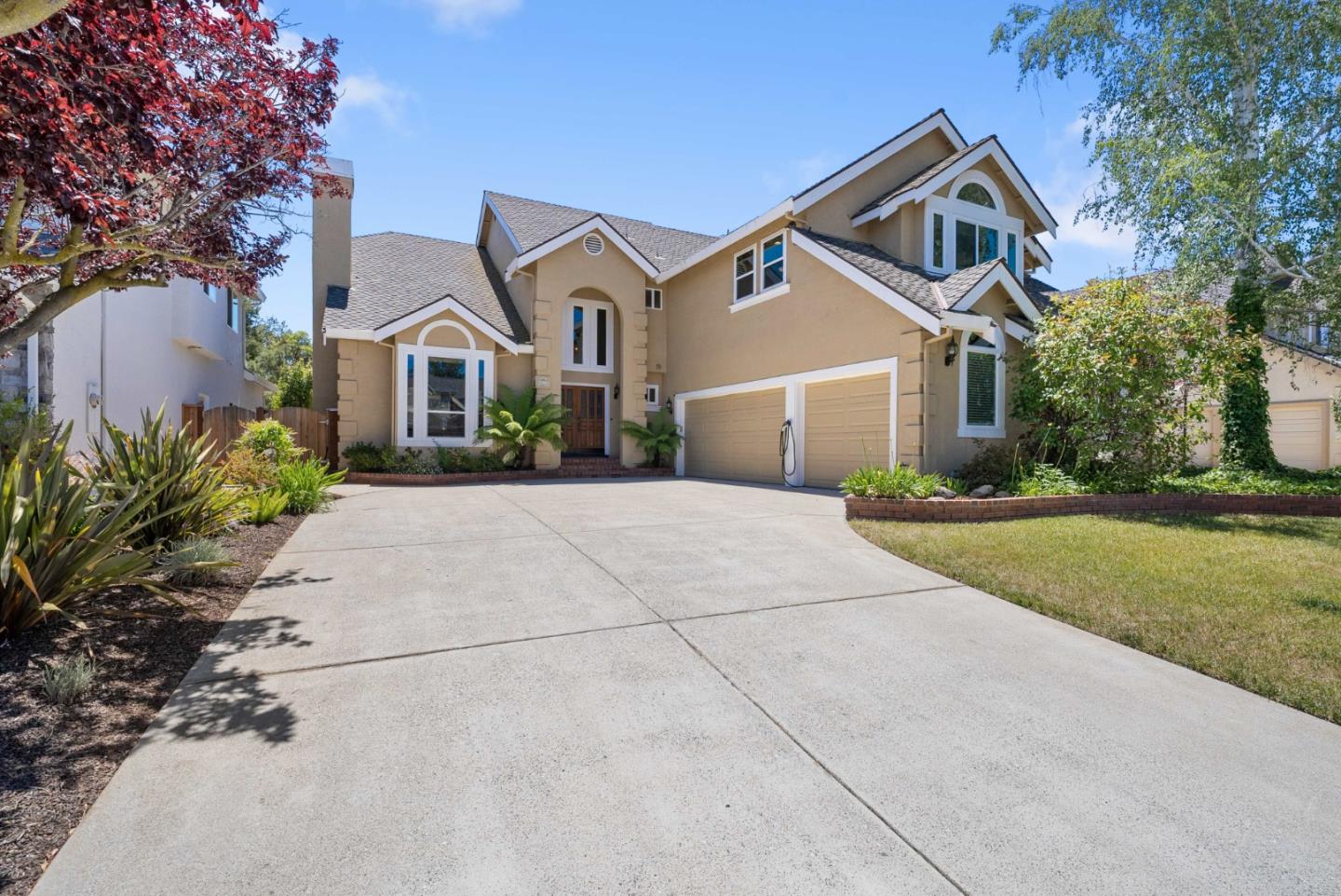 Neighborhood Neighborhood-54