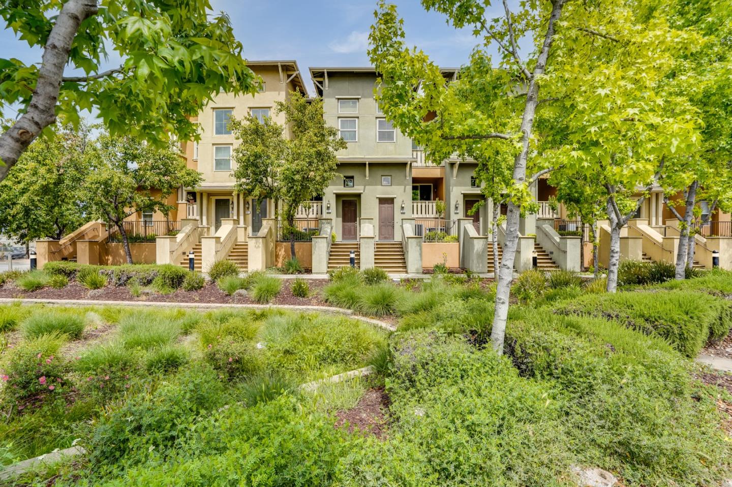 Neighborhood Neighborhood-52