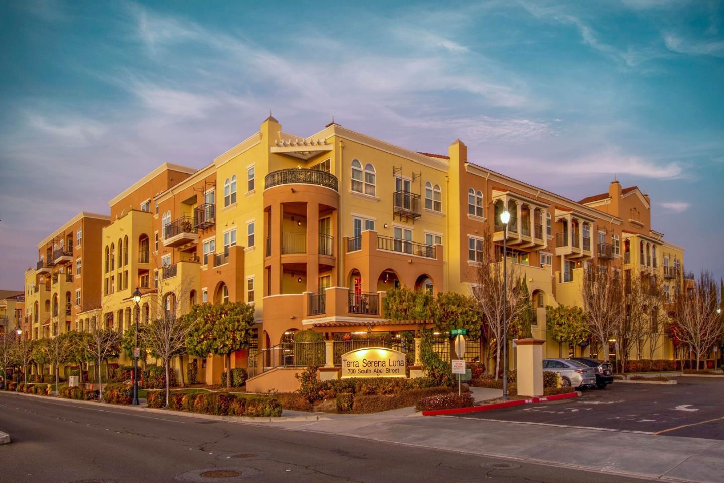 Neighborhood Neighborhood-67