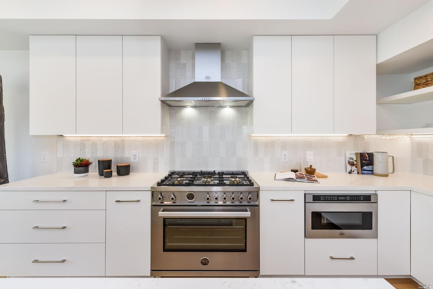 Neighborhood Neighborhood-21