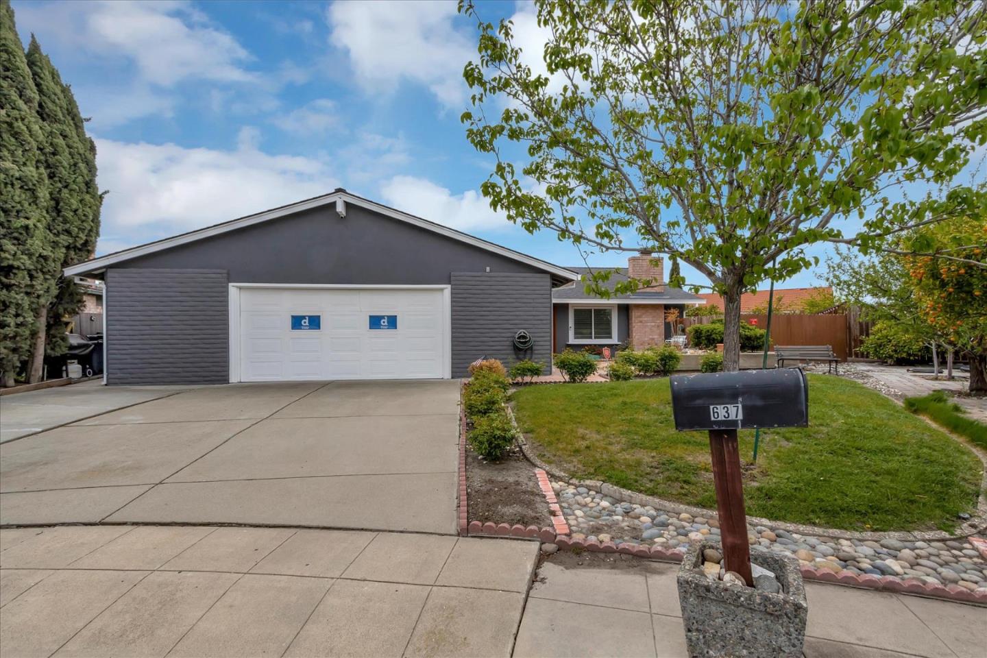 Neighborhood Neighborhood-95