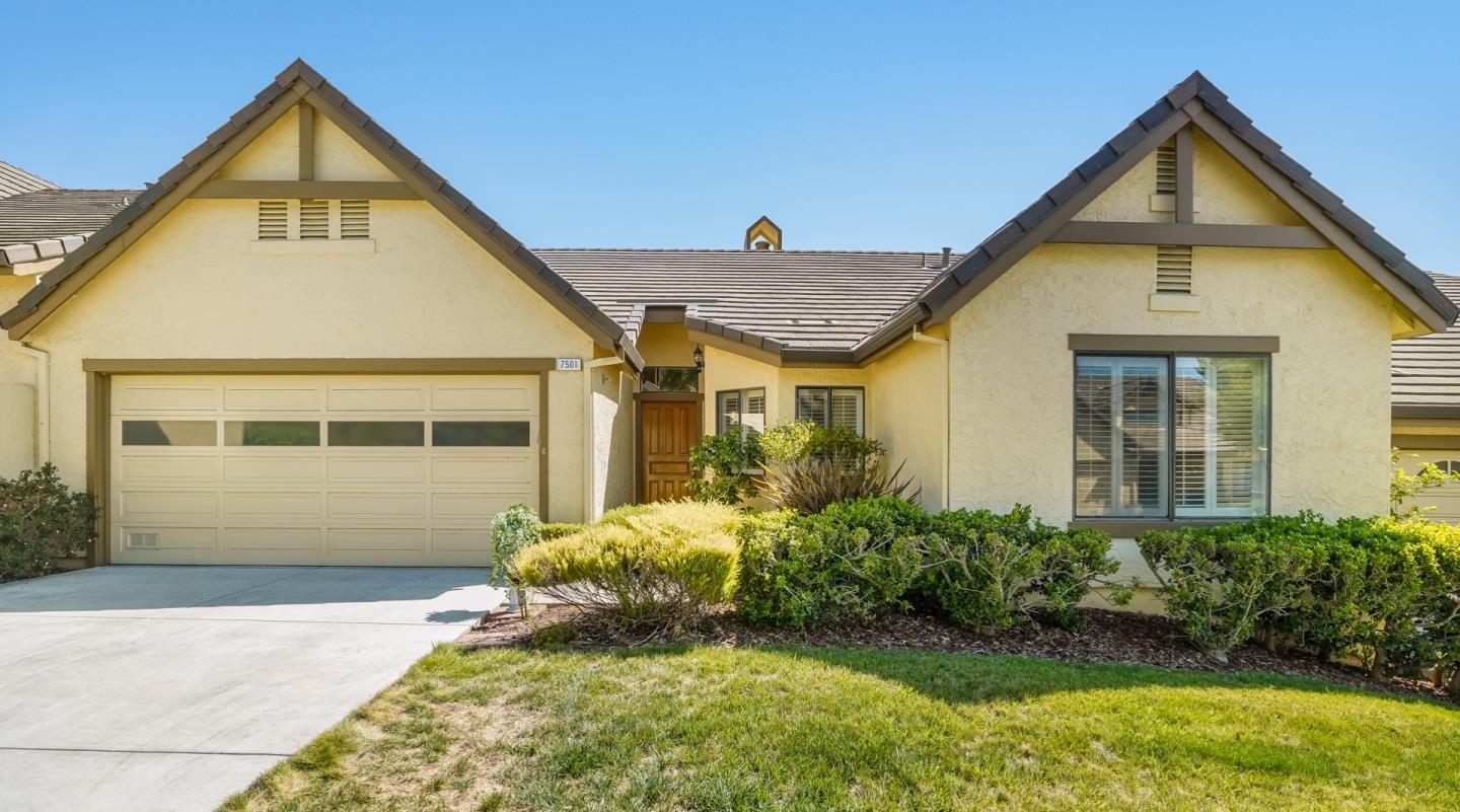 Neighborhood Neighborhood-56