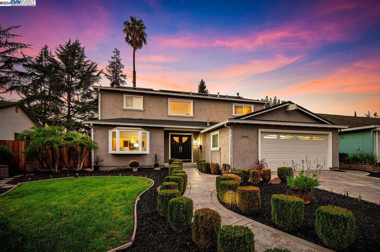 Neighborhood Neighborhood-6