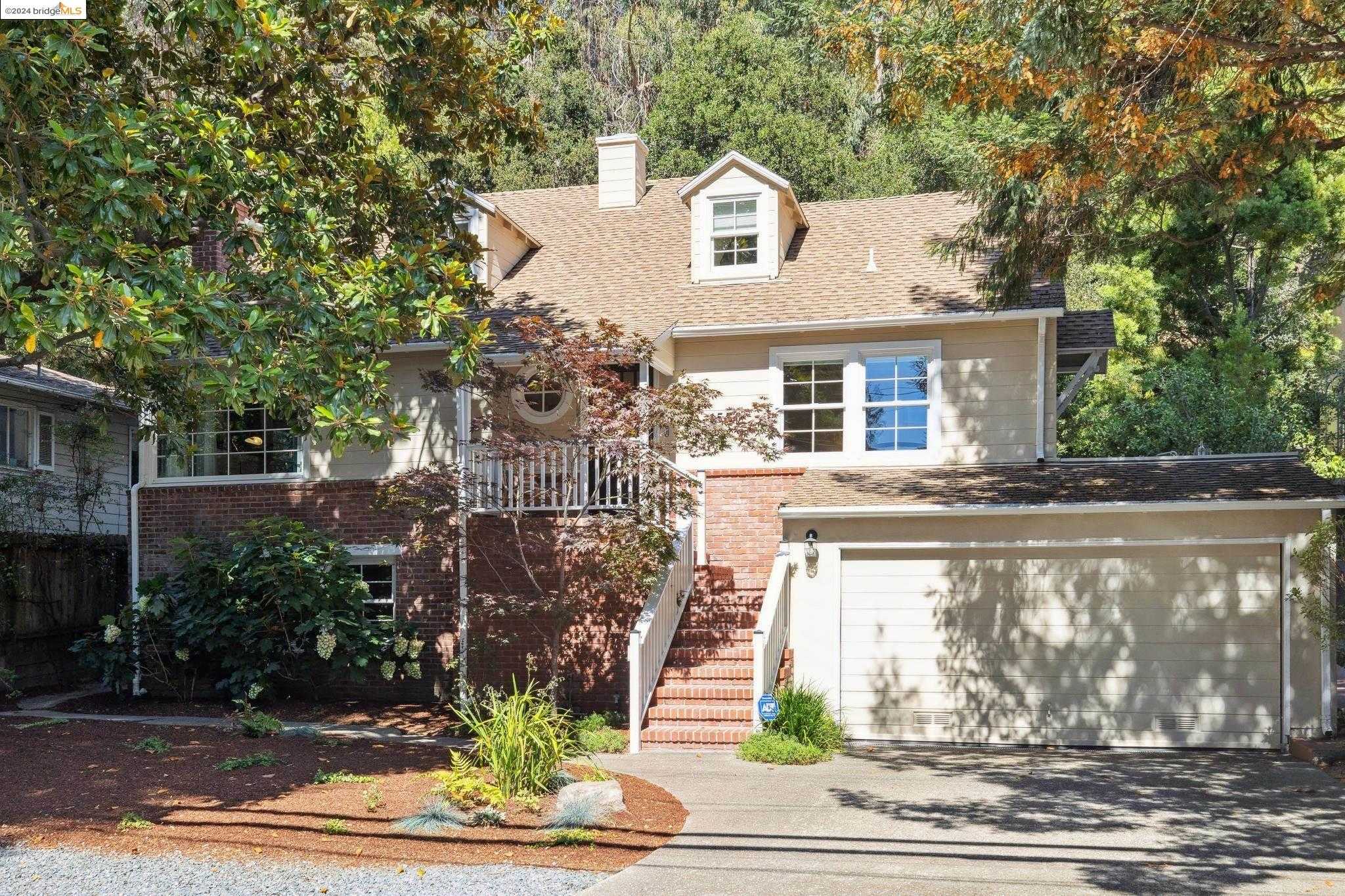 Neighborhood Neighborhood-30