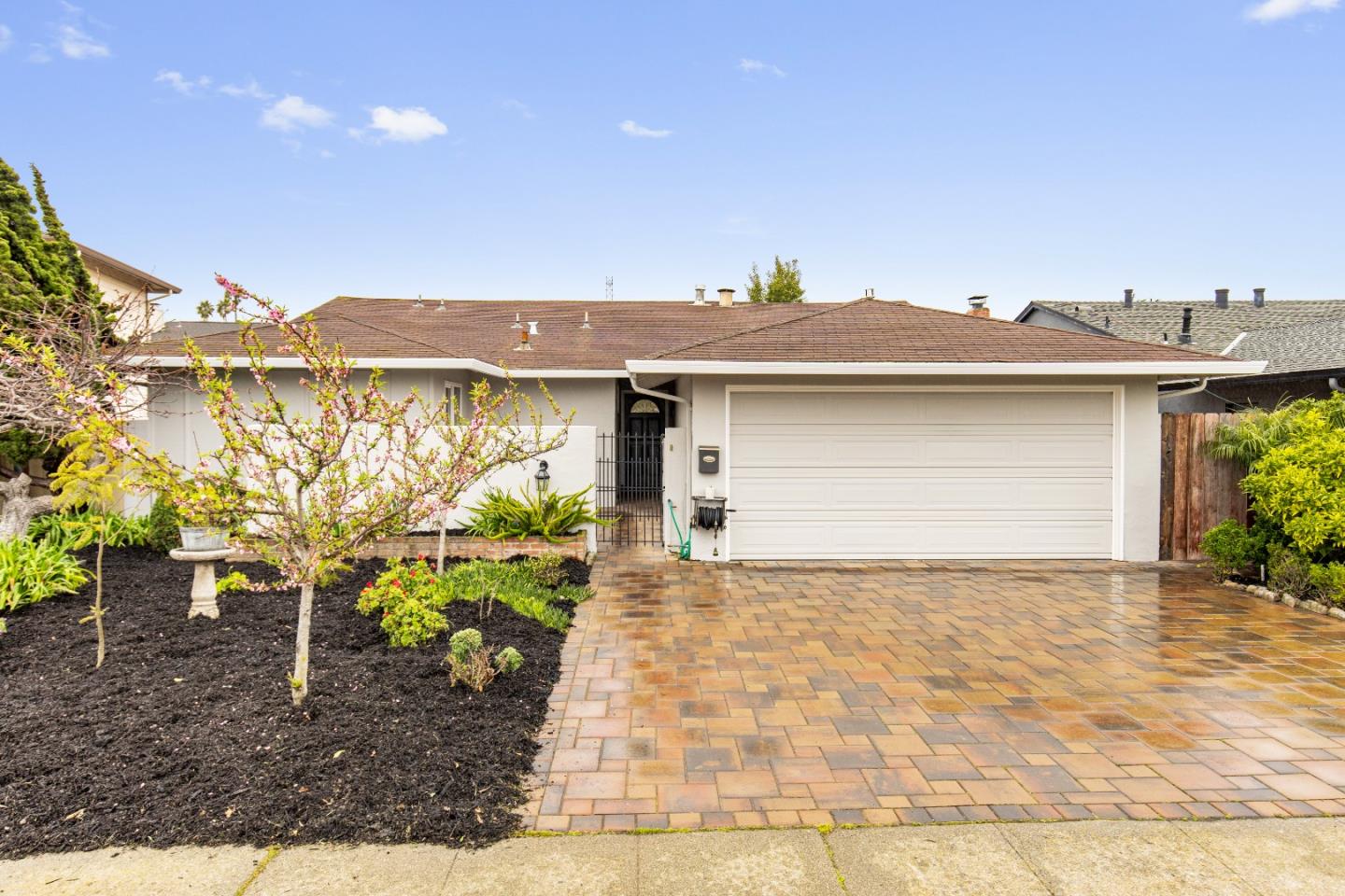 Neighborhood Neighborhood-22