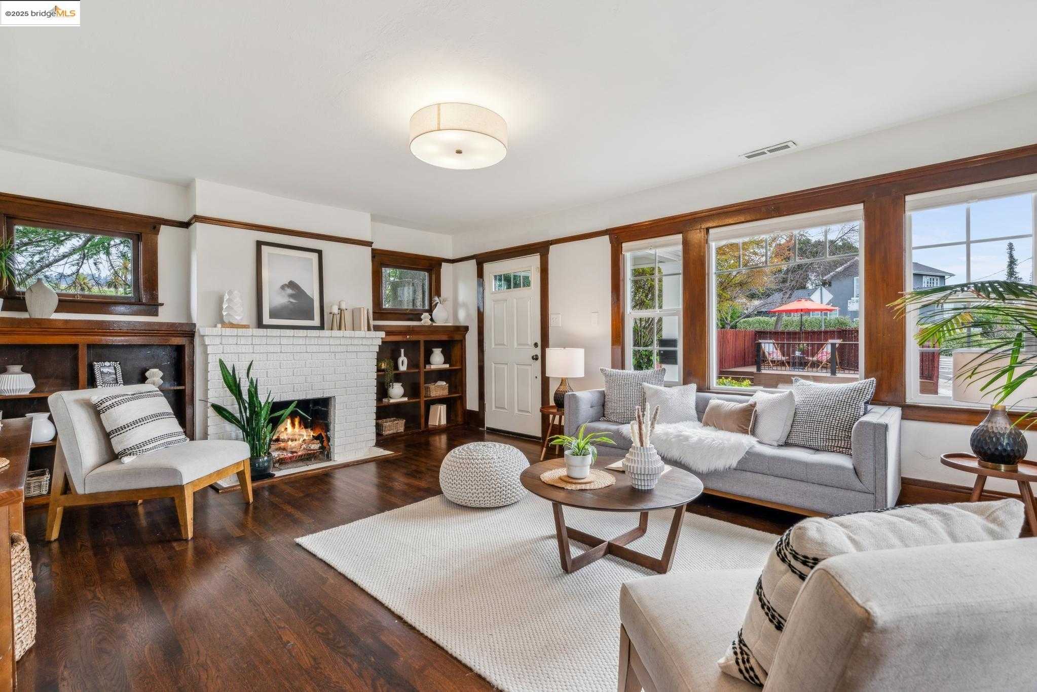 Neighborhood Neighborhood-6