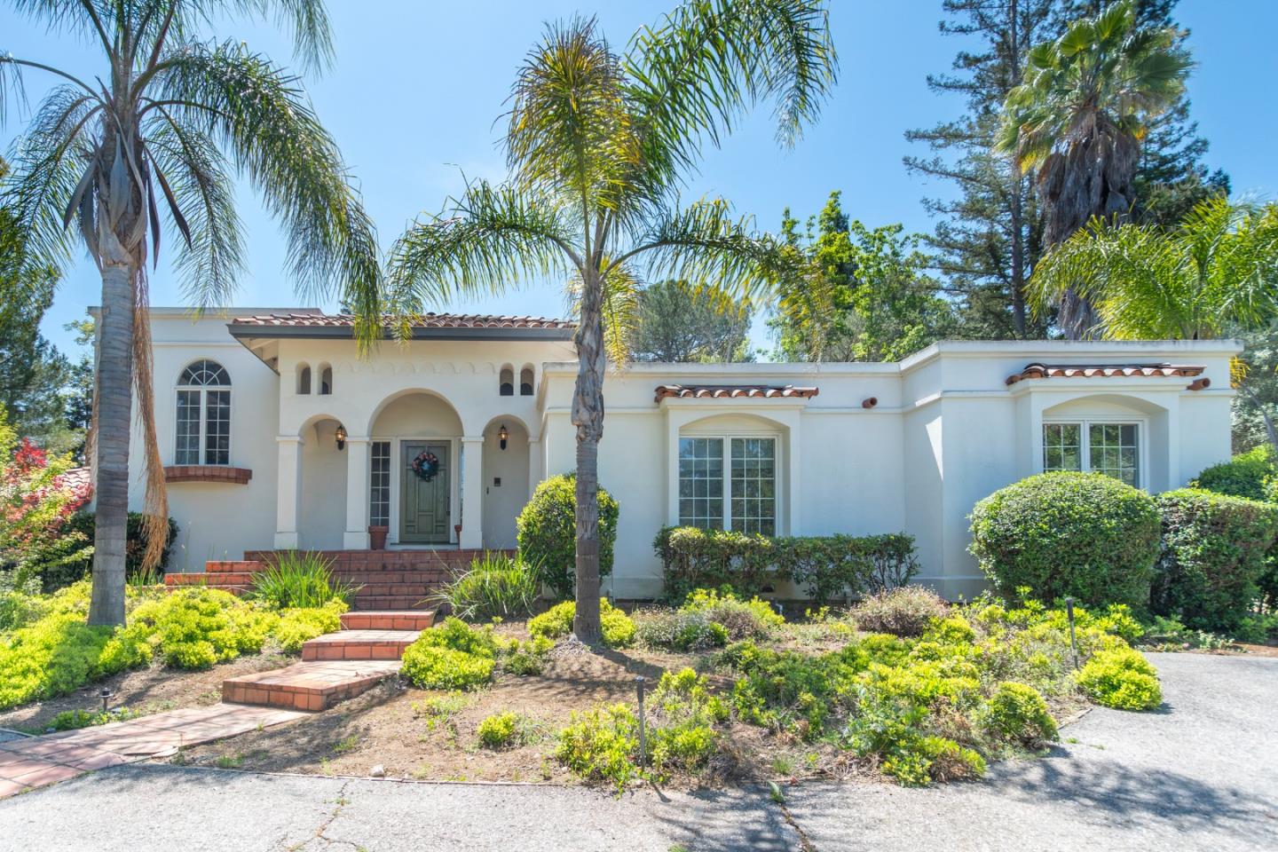 Neighborhood Neighborhood-3