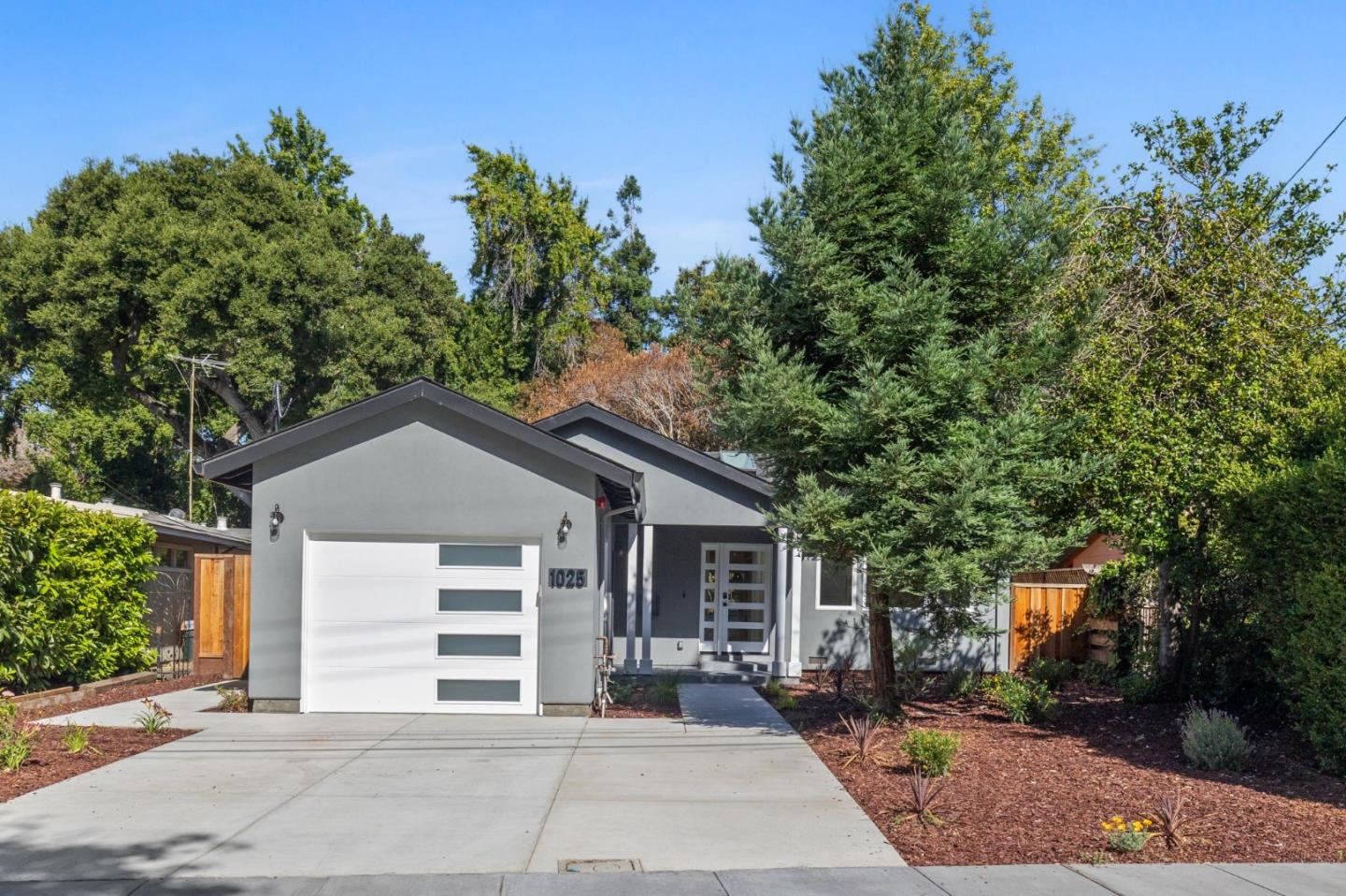 Neighborhood Neighborhood-19