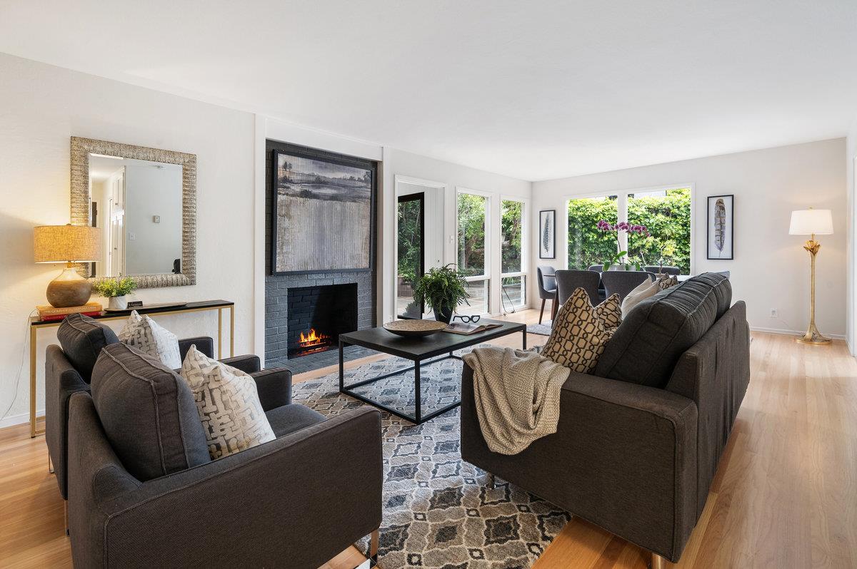 Neighborhood Neighborhood-28