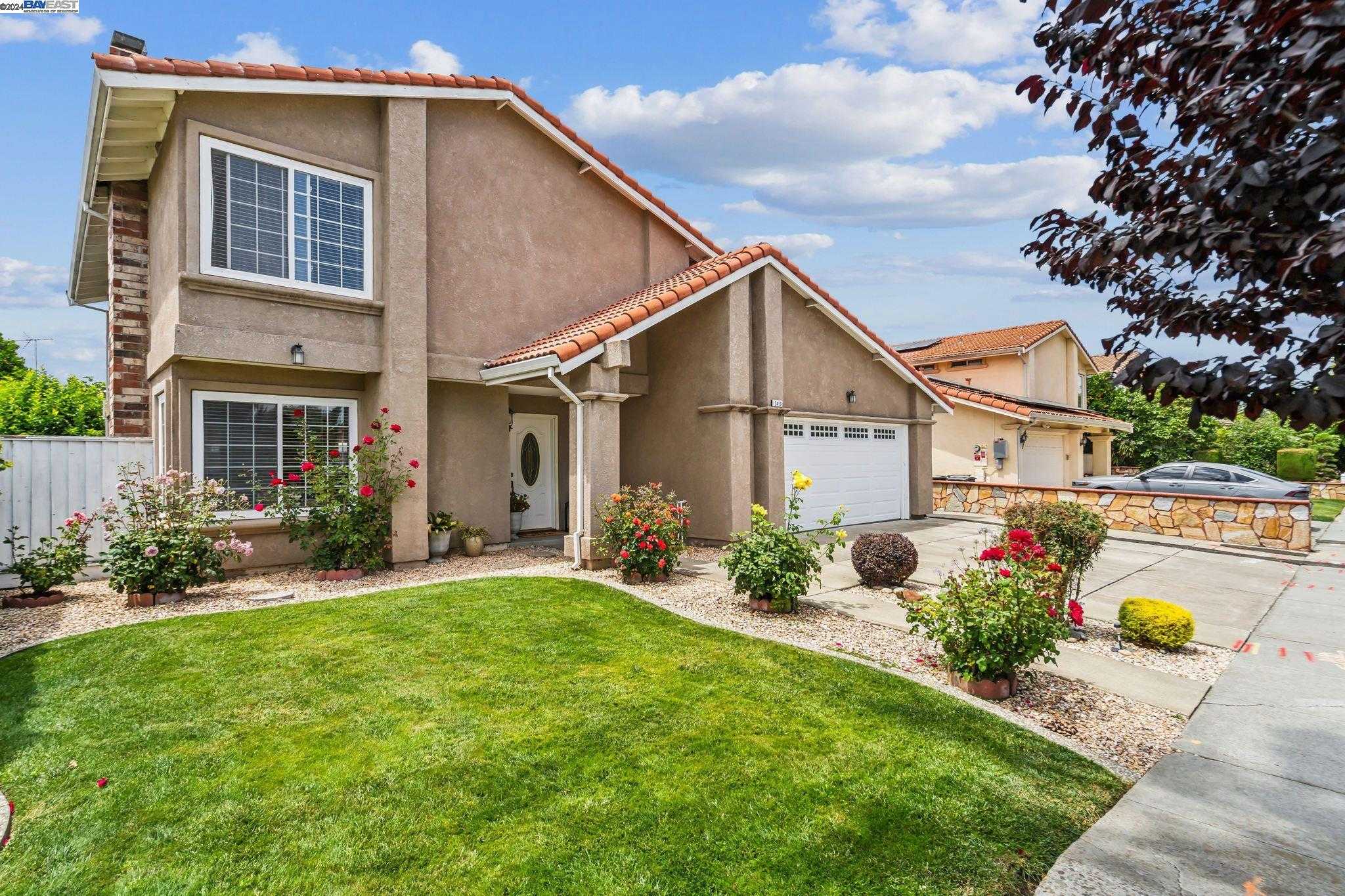 Neighborhood Neighborhood-1