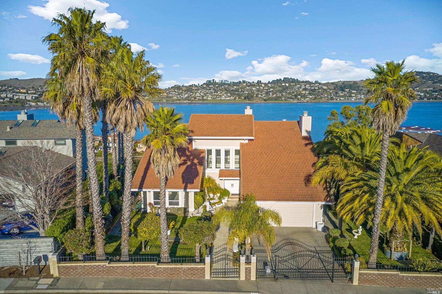 Neighborhood Neighborhood-9