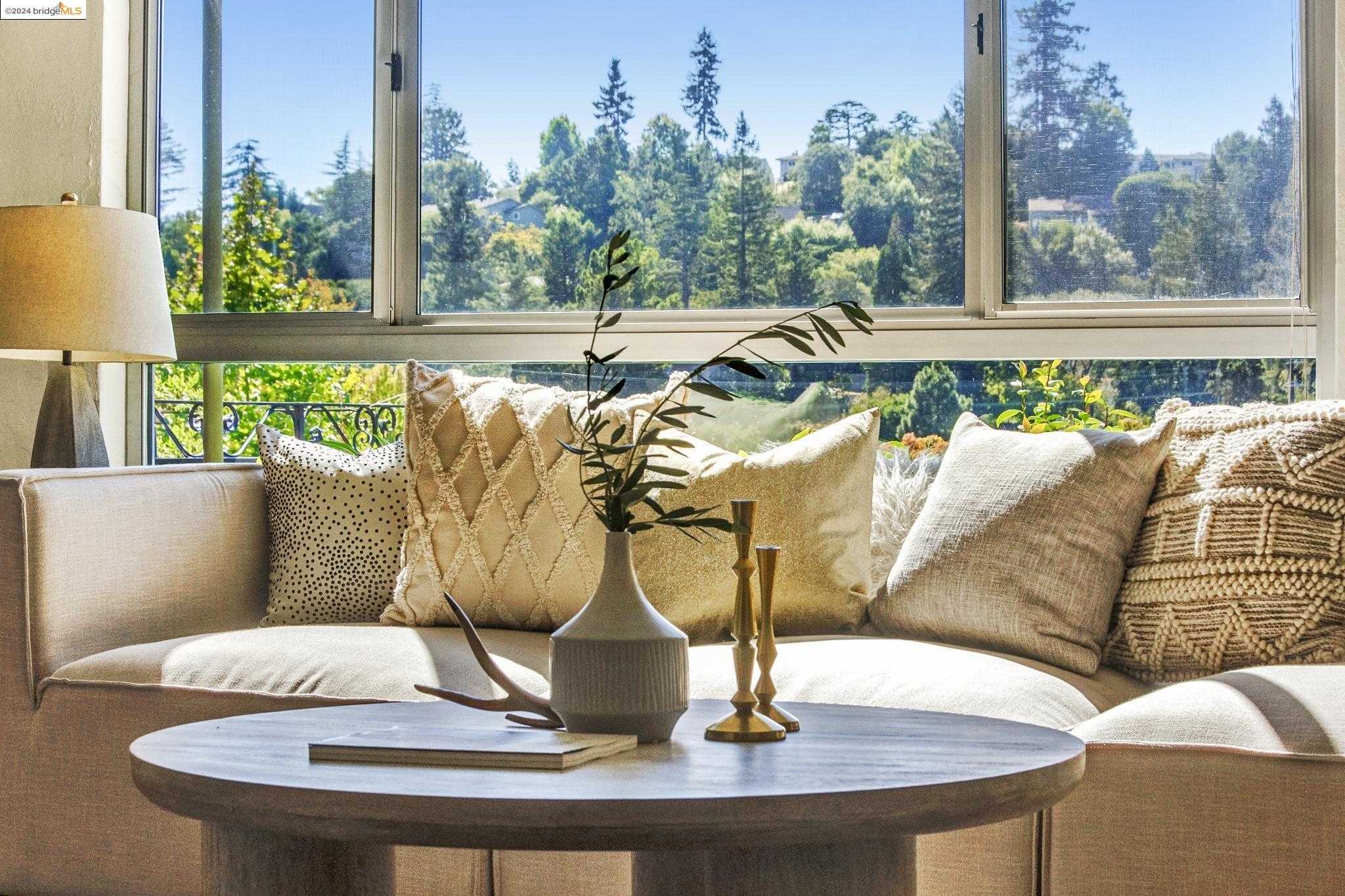 Neighborhood Neighborhood-5