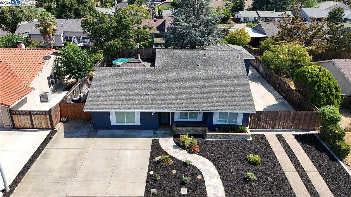 Neighborhood Neighborhood-17