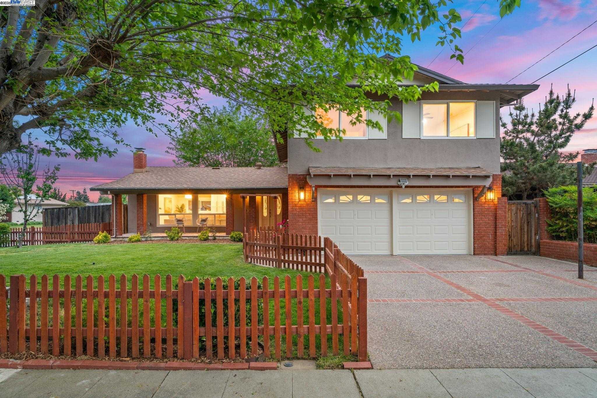 Neighborhood Neighborhood-7