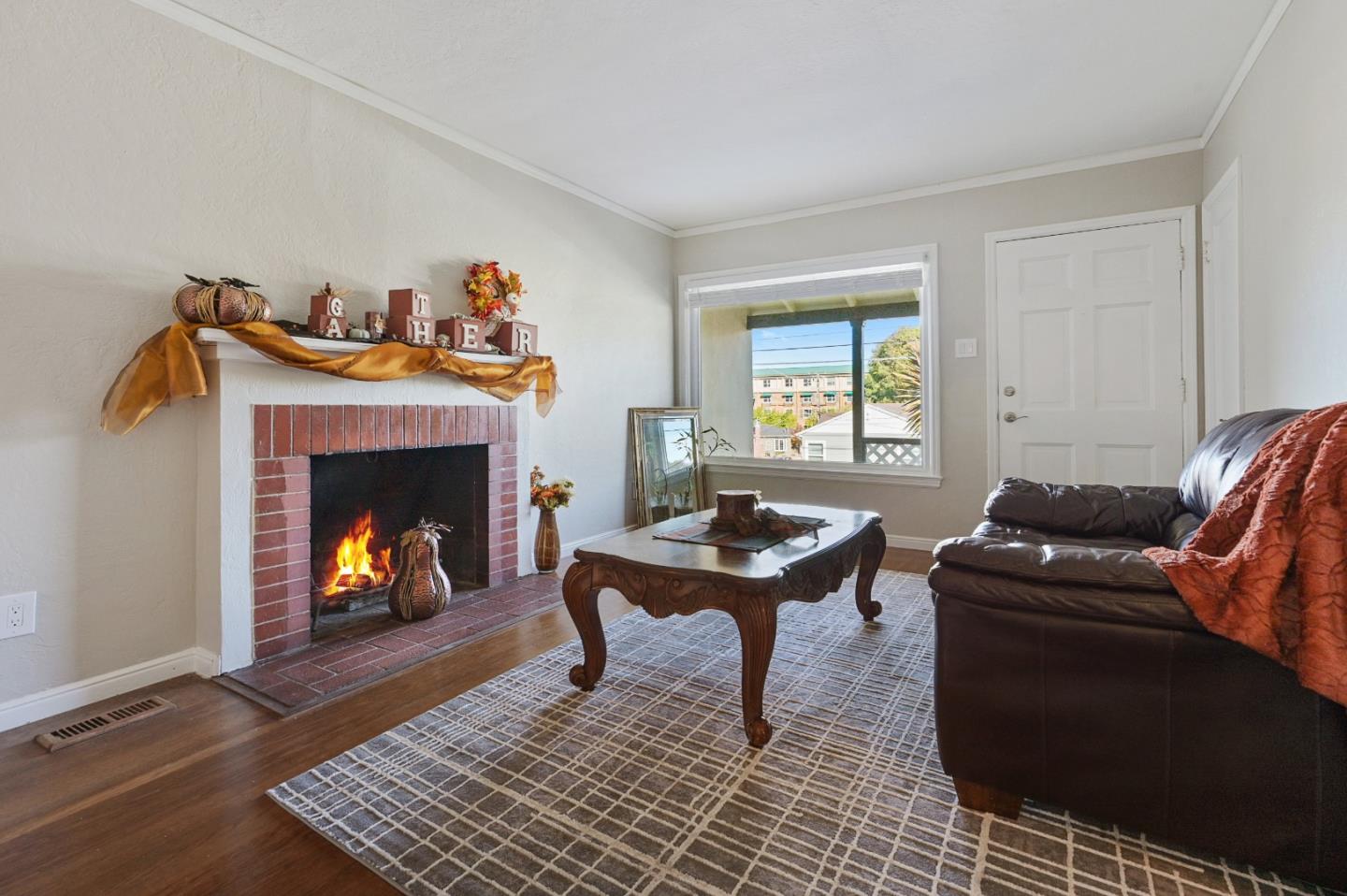 Neighborhood Neighborhood-13