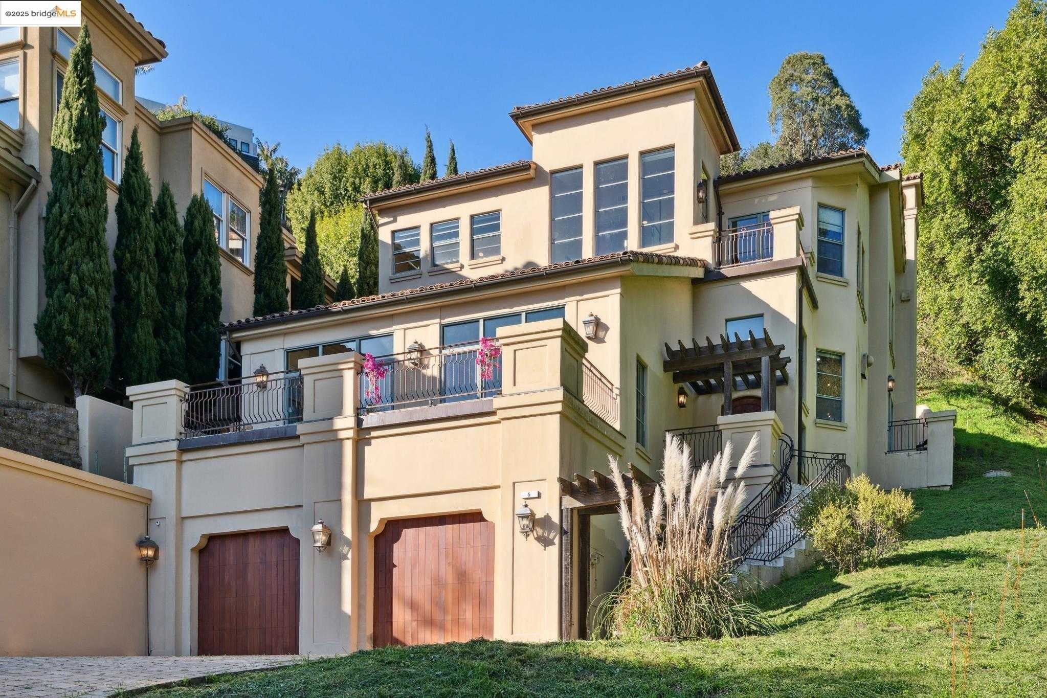 Neighborhood Neighborhood-10