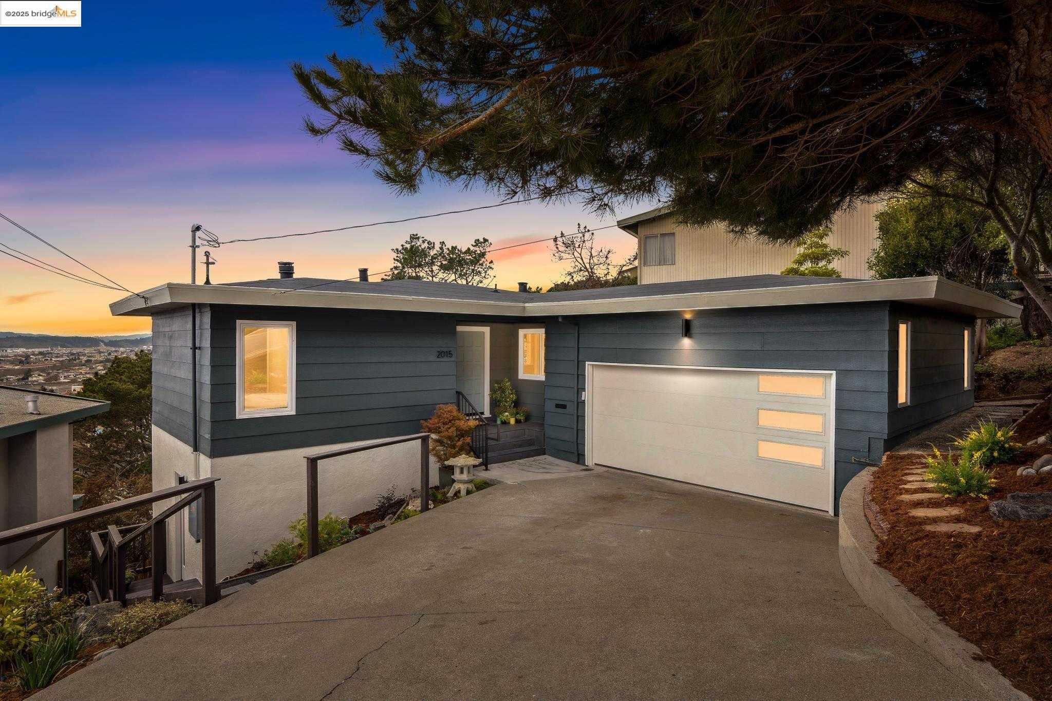 Neighborhood Neighborhood-4