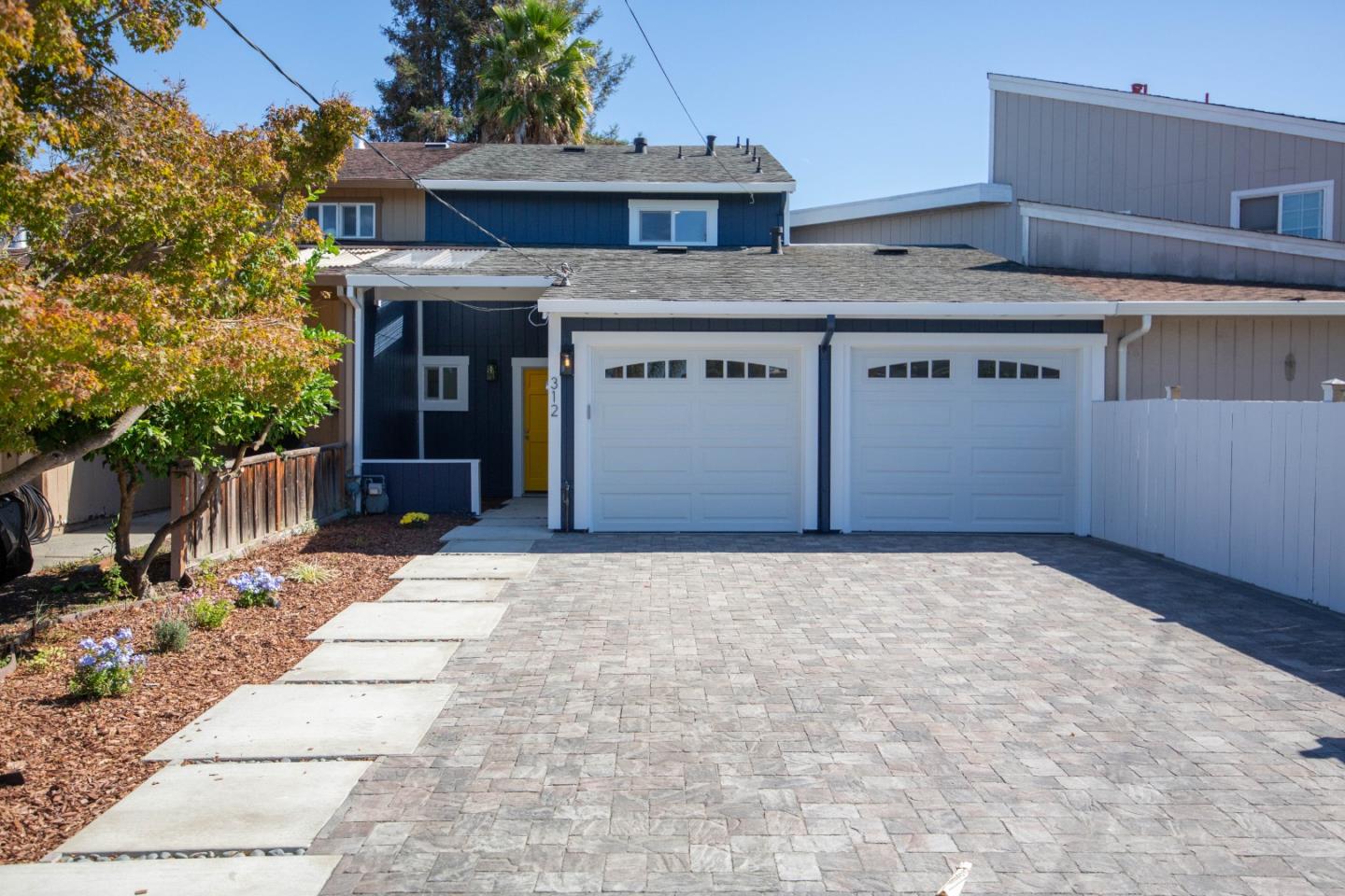 Neighborhood Neighborhood-92