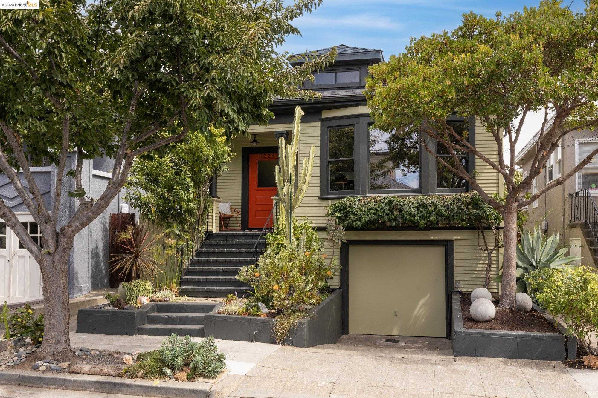 Neighborhood Neighborhood-7