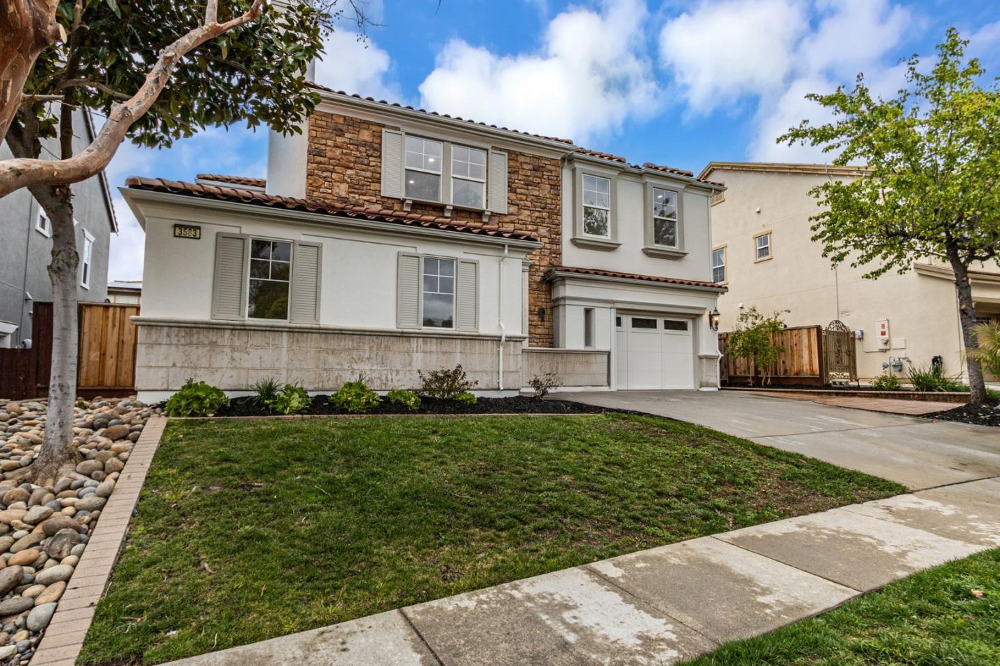 Neighborhood Neighborhood-17