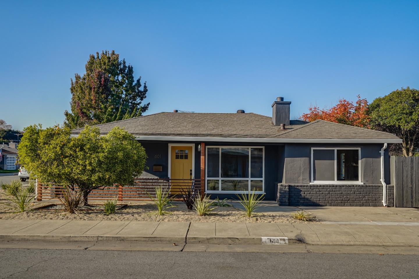 Neighborhood Neighborhood-13