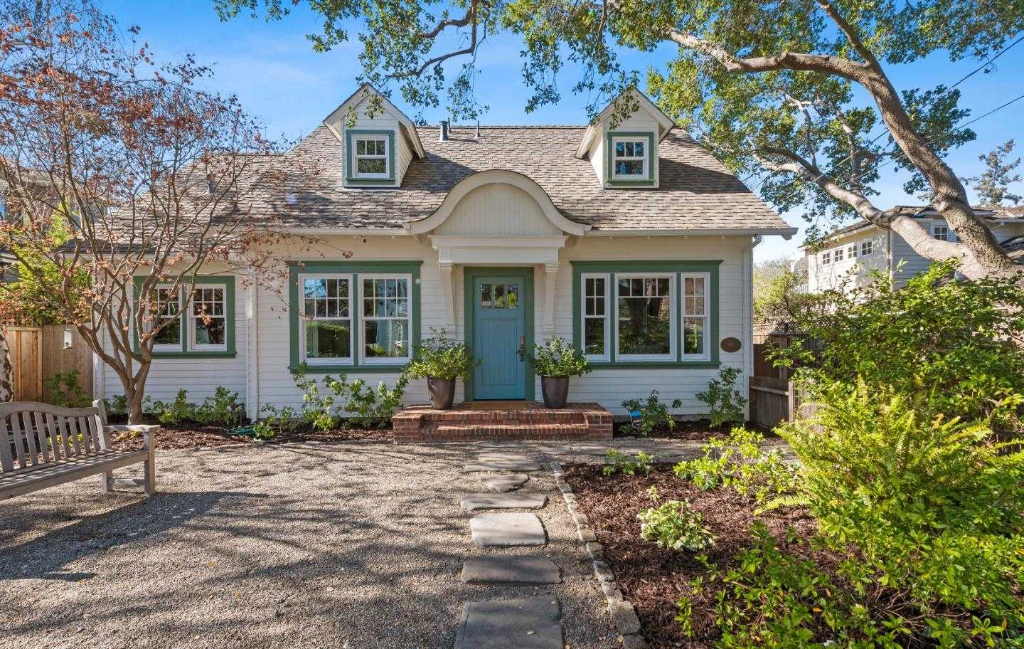 Neighborhood Neighborhood-9