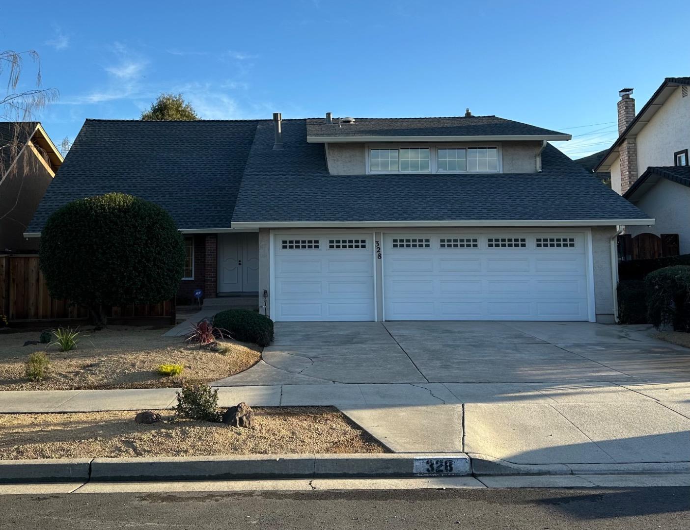 Neighborhood Neighborhood-29