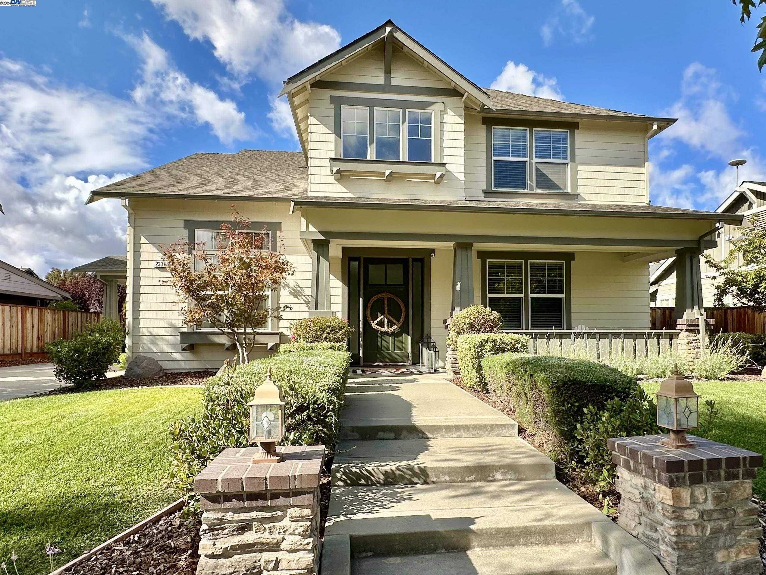 Neighborhood Neighborhood-5