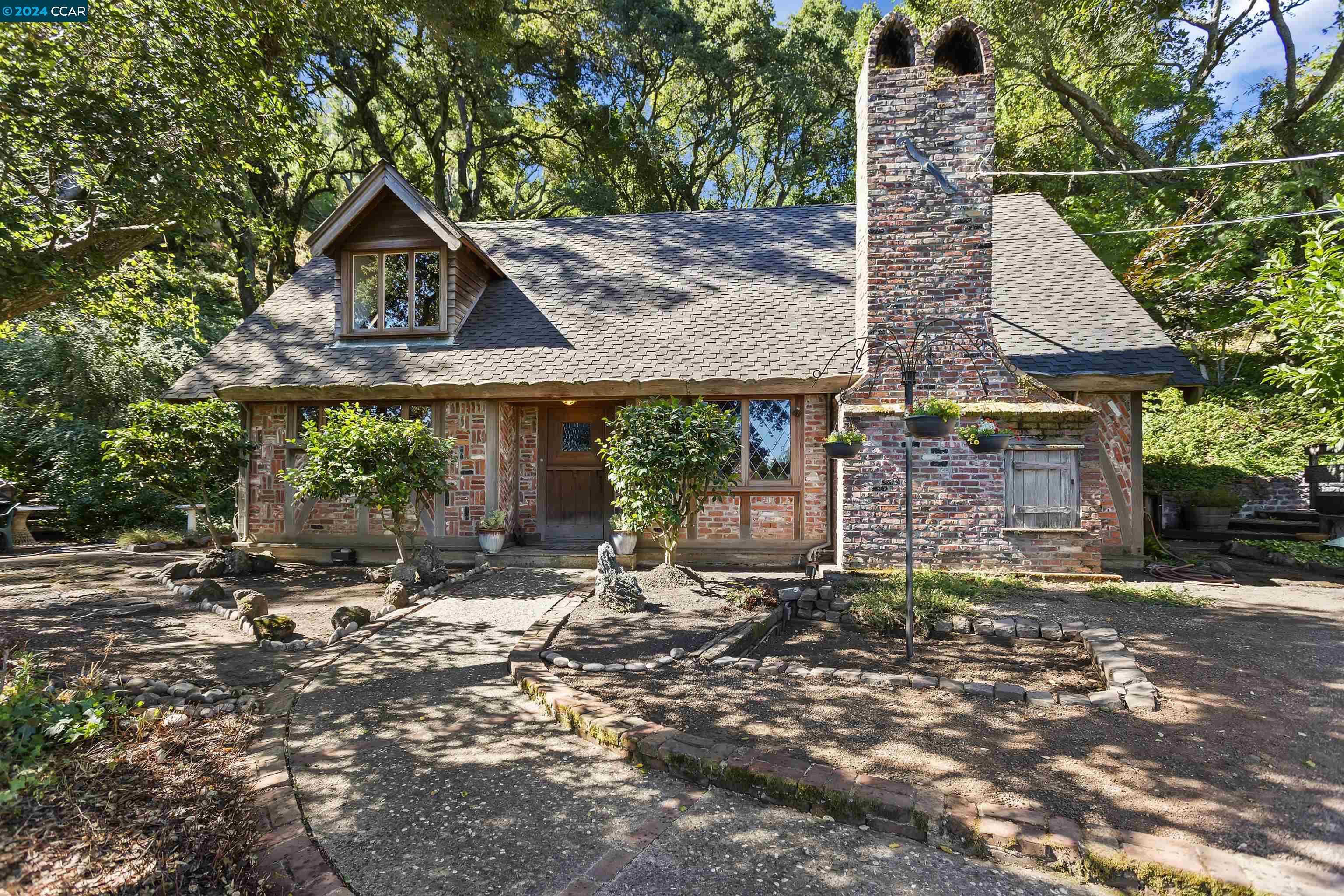 Neighborhood Neighborhood-15