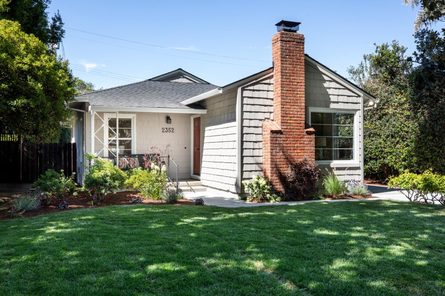 Neighborhood Neighborhood-5